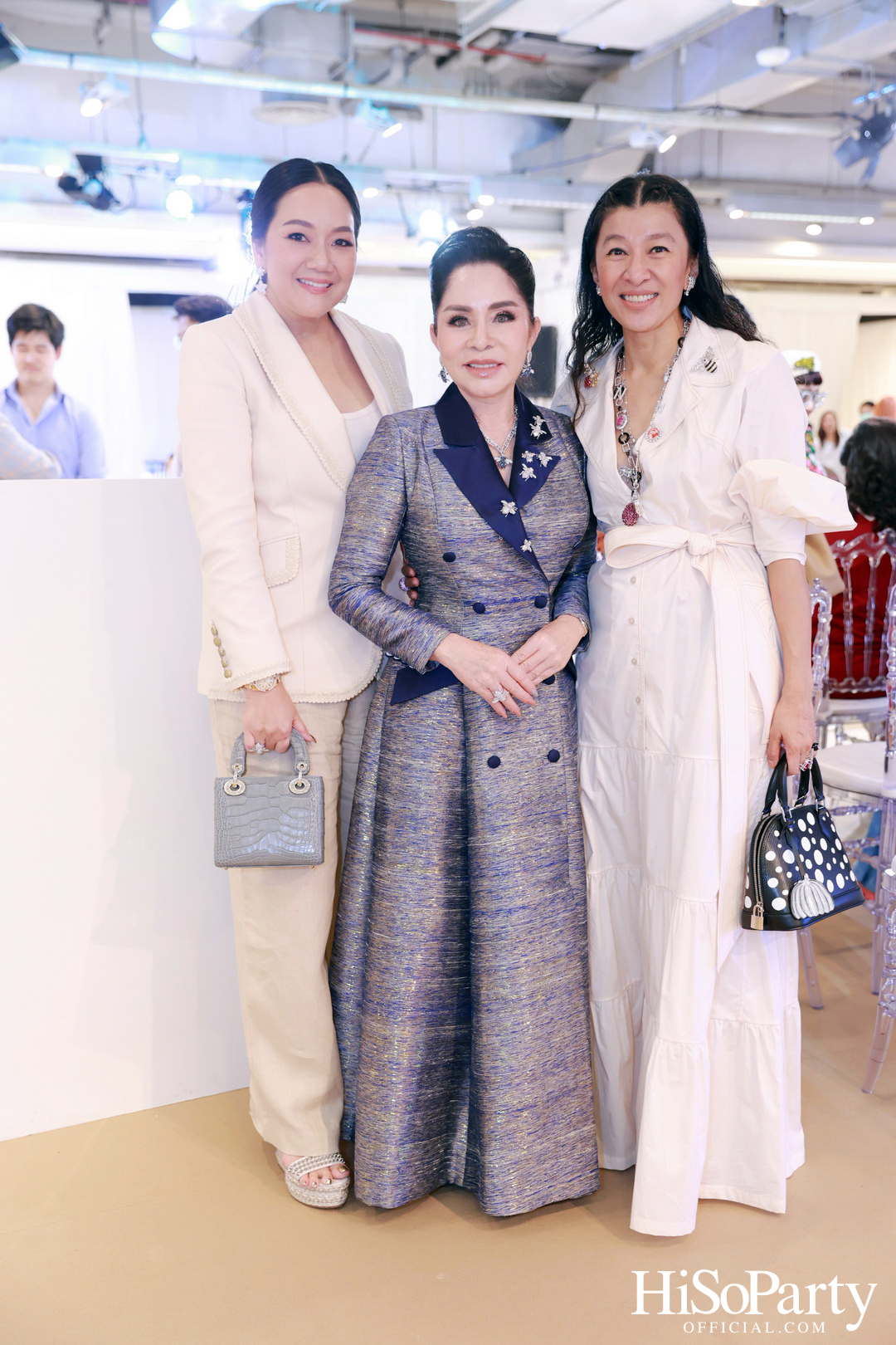 BEAUTY GEMS ‘THE MISSING PIECE’