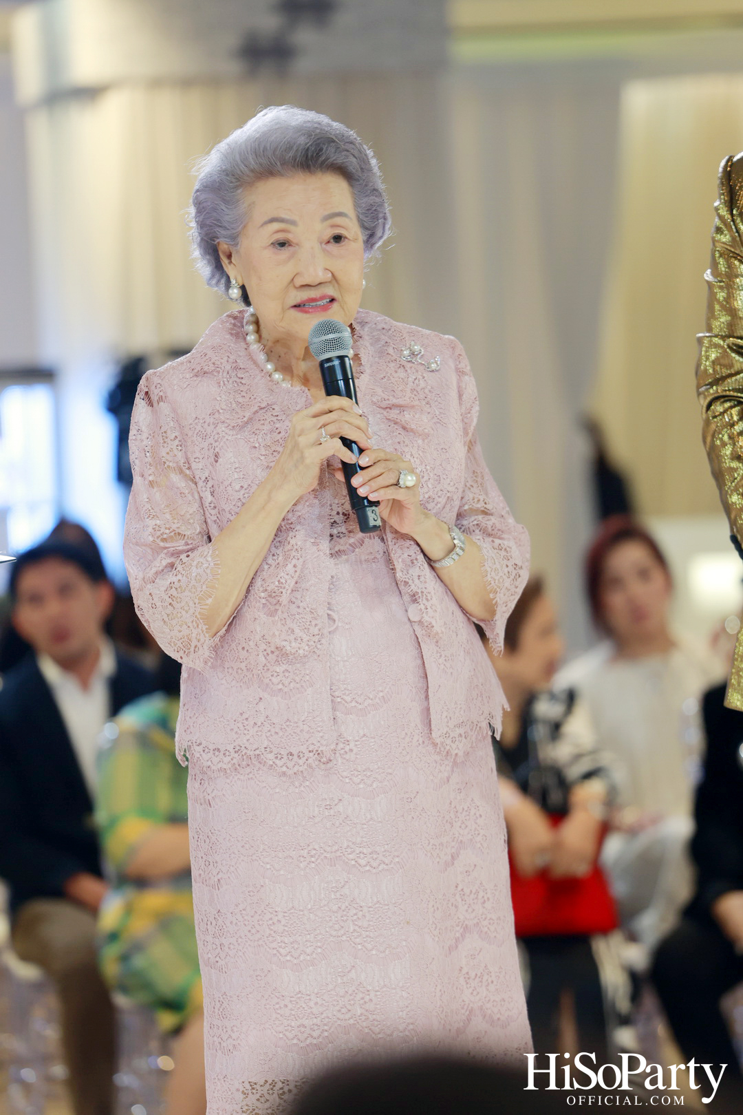 BEAUTY GEMS ‘THE MISSING PIECE’