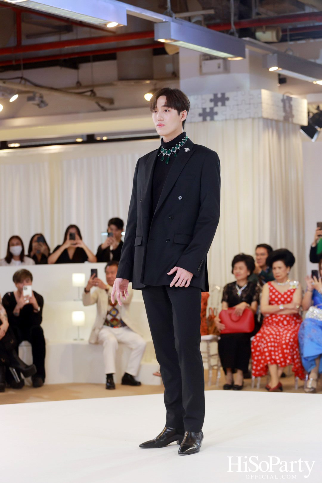 BEAUTY GEMS ‘THE MISSING PIECE’