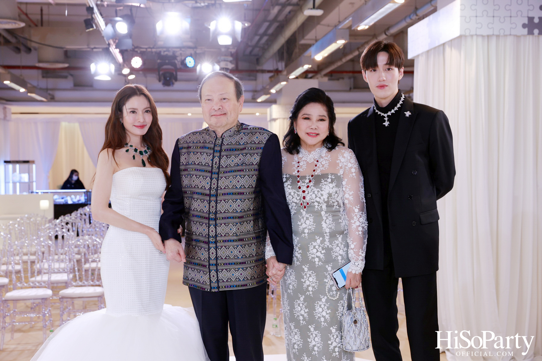 BEAUTY GEMS ‘THE MISSING PIECE’