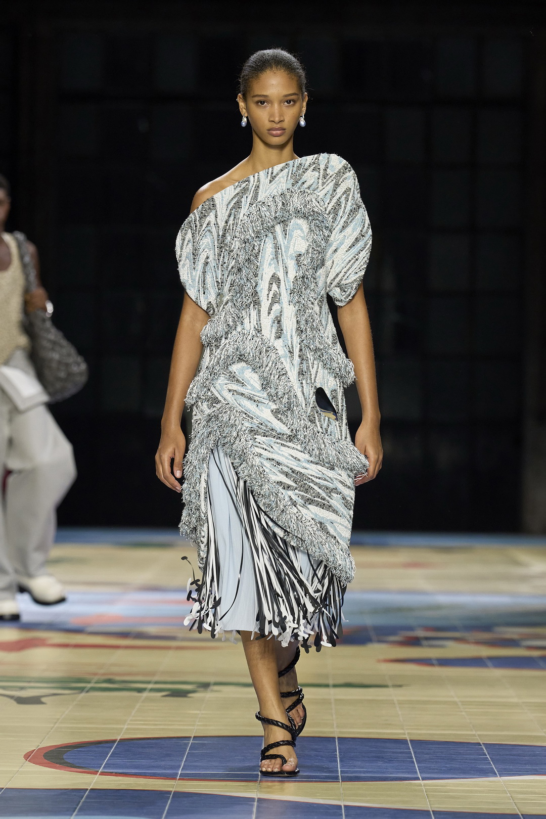 BOTTEGA VENETA SUMMER 24 SHOW