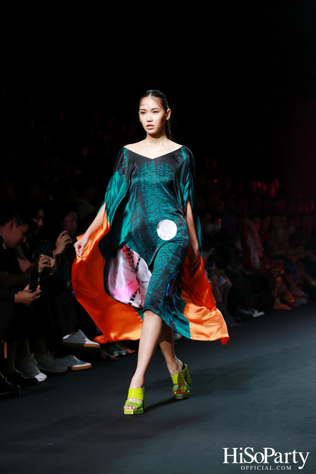 NAGARA @Siam Paragon Bangkok International Fashion Week 2023