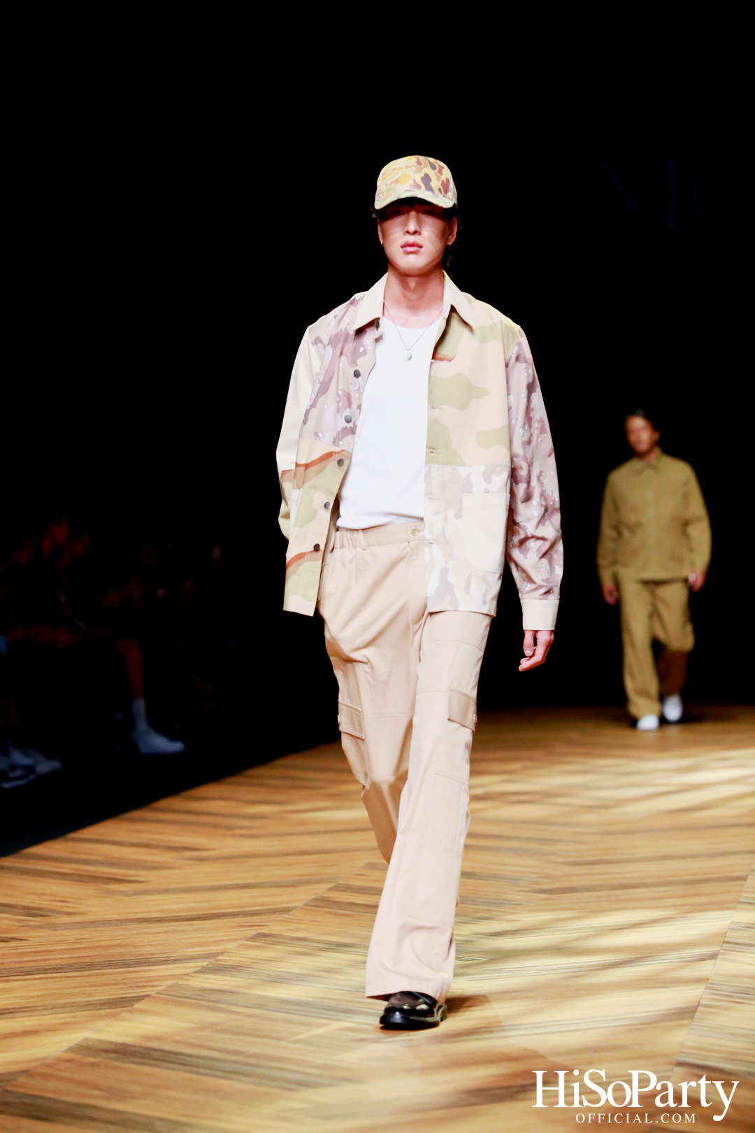 MOO 1st Show @Siam Paragon Bangkok International Fashion Week 2023