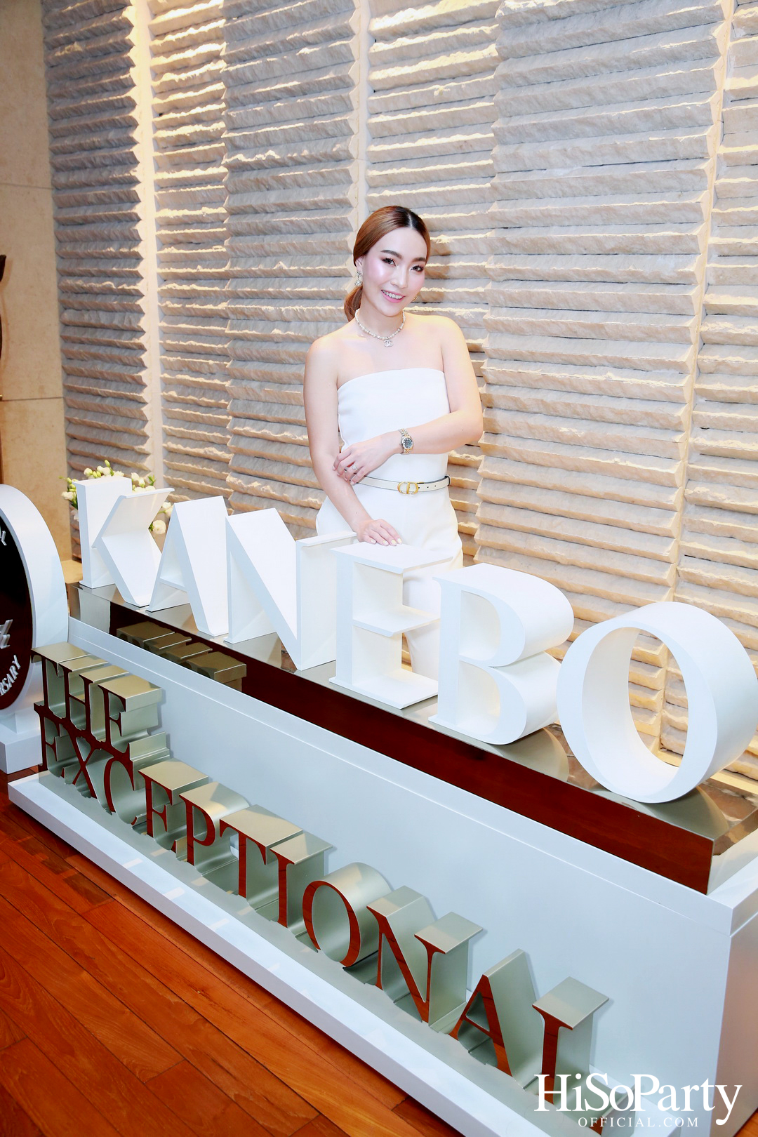 ‘5th Anniversary of KANEBO THE EXCEPTIONAL’ Experience supreme bliss with flawless artistry. CLEAR and BEYOND