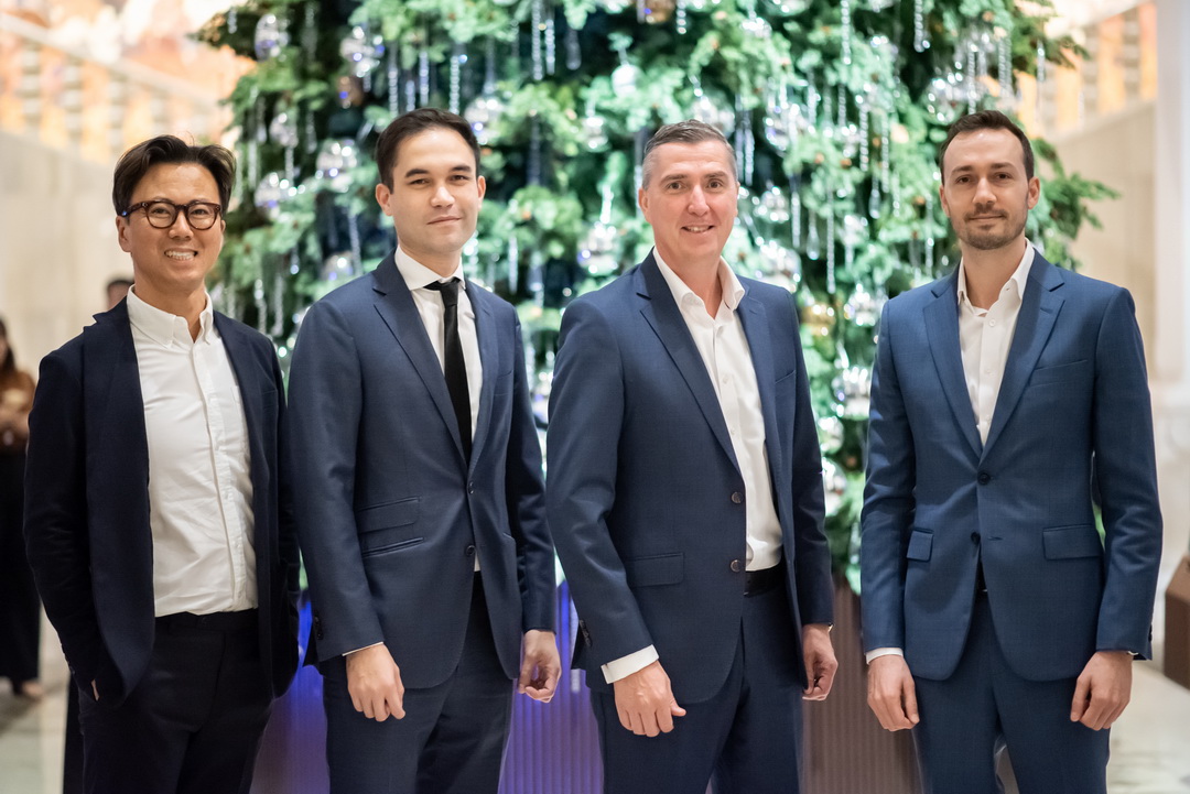 อนันตรา สยาม กรุงเทพฯ จัดงานเปิดไฟต้นคริสต์มาสอย่างยิ่งใหญ่ 