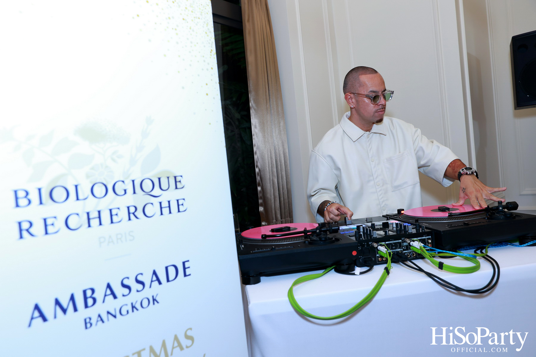 Biologique Recherche: White Party Christmas