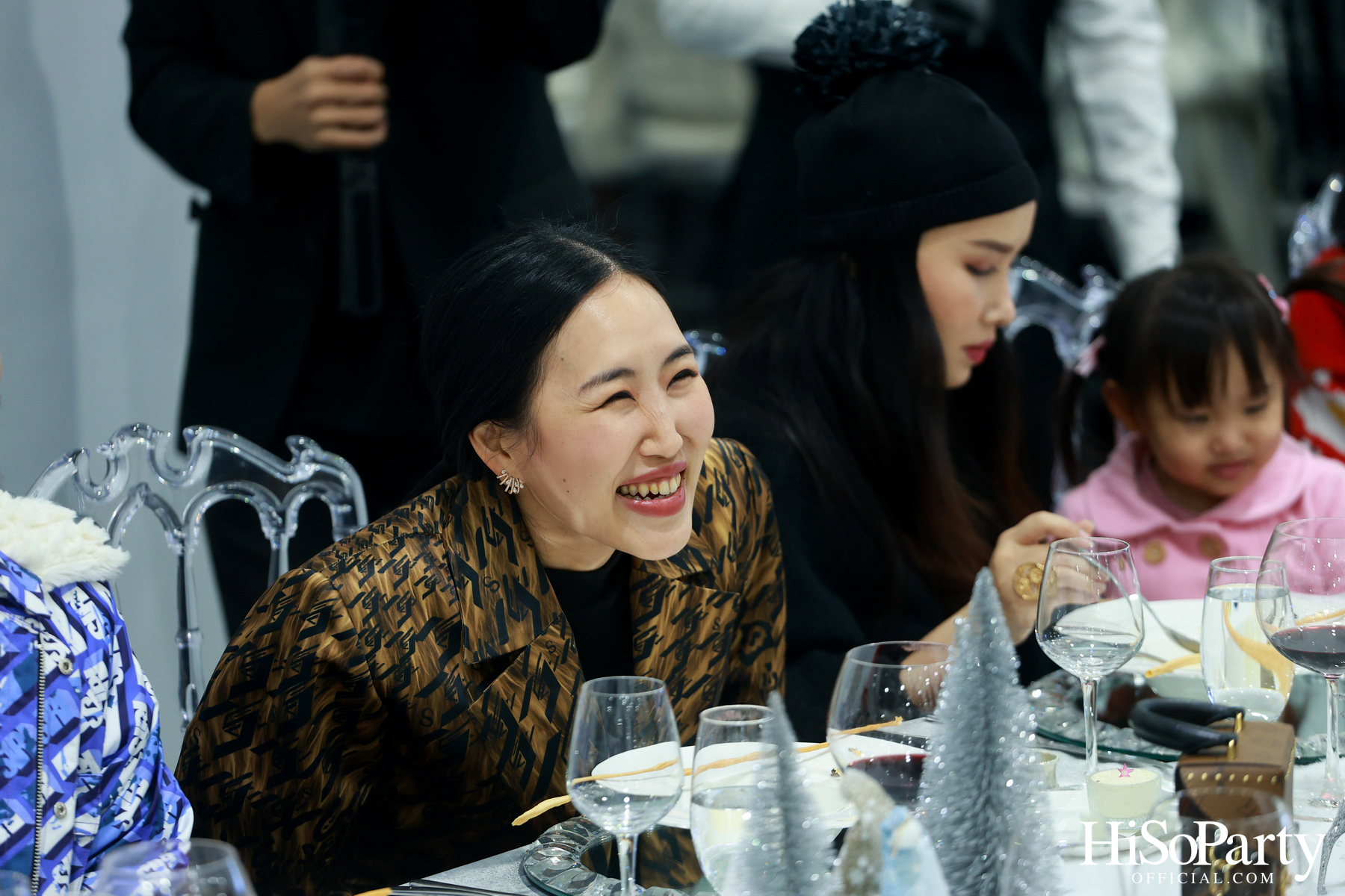 ‘SOMEWHERE ONLY WE KNOW - DISCOVERY 7 KINGDOMS OF SNOW QUEEN’ FSAT งานดินเนอร์ท่ามกลางลานสเก็ตน้ำแข็ง พร้อมโชว์เครื่องประดับเพชร BEAUTY GEMS