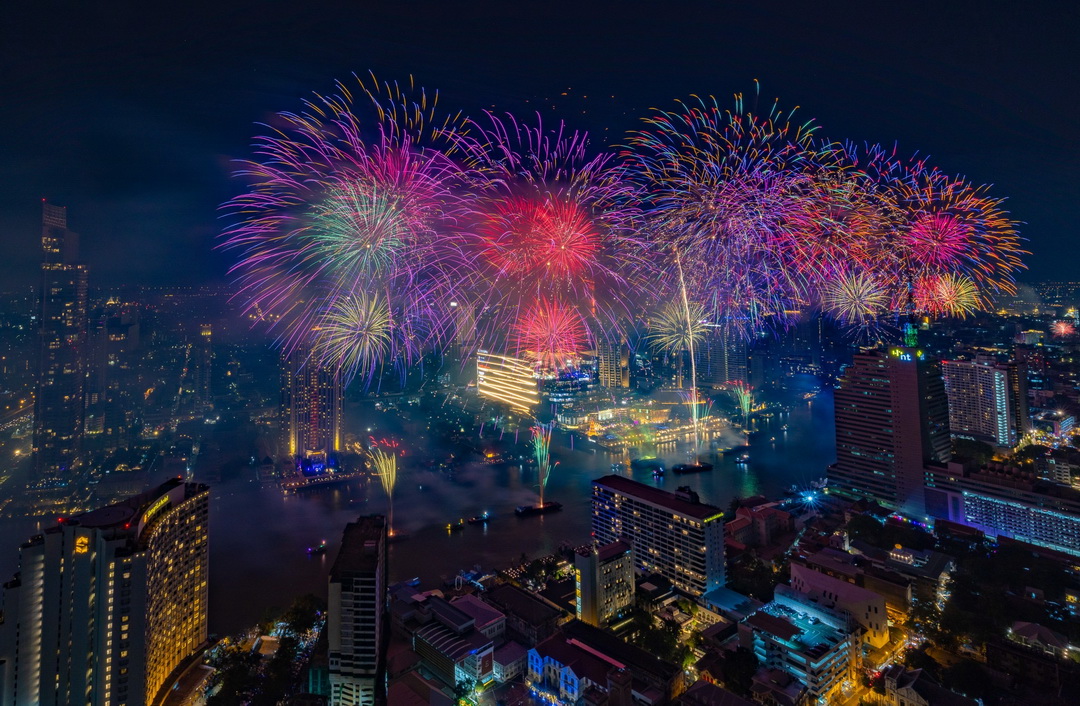 Amazing Thailand Countdown 2024 งานเคาท์ดาวน์ระดับโลก ณ ไอคอนสยาม