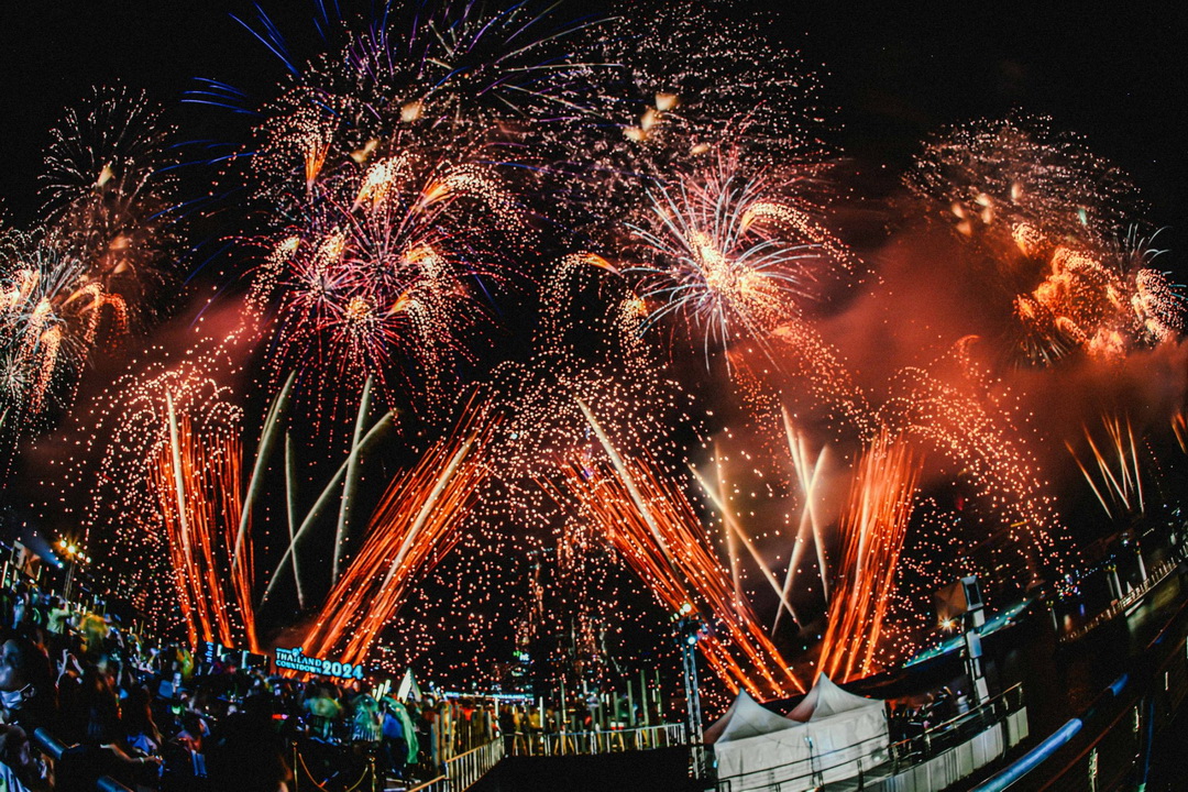 Amazing Thailand Countdown 2024 งานเคาท์ดาวน์ระดับโลก ณ ไอคอนสยาม