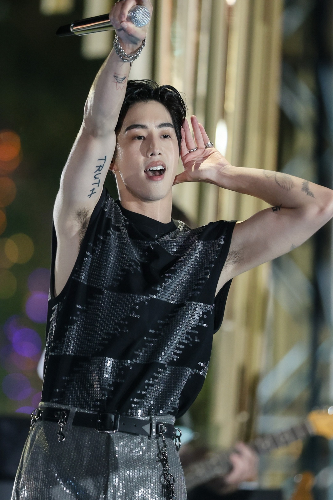 Amazing Thailand Countdown 2024 งานเคาท์ดาวน์ระดับโลก ณ ไอคอนสยาม