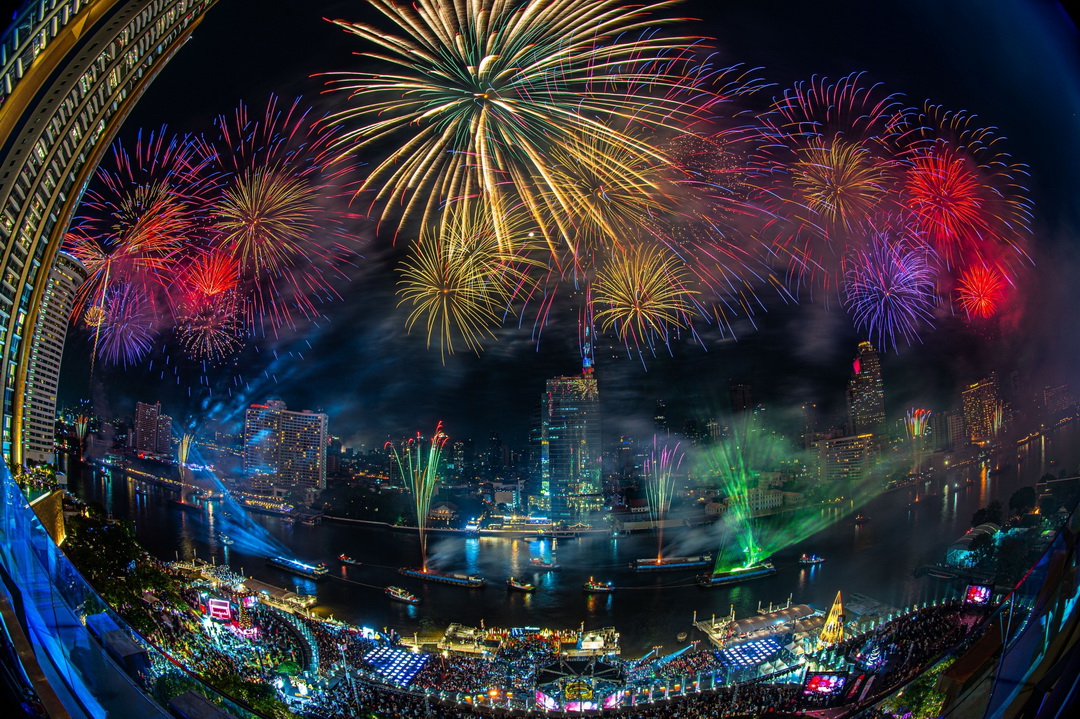 Amazing Thailand Countdown 2024 งานเคาท์ดาวน์ระดับโลก ณ ไอคอนสยาม