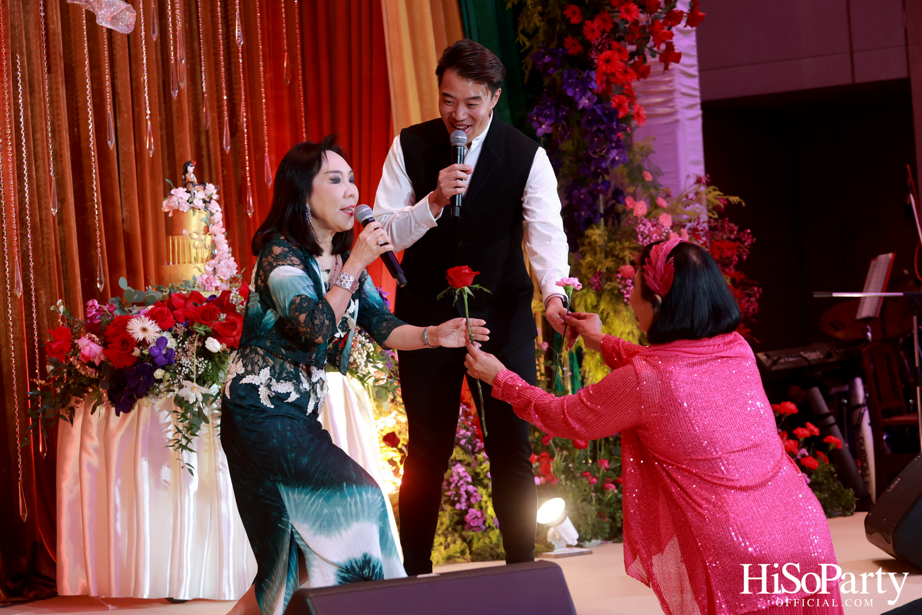 ‘Celebrate My Golden 80th Esther’ งานฉลองวันคล้ายวันเกิด คุณหญิงชดช้อย โสภณพนิช 