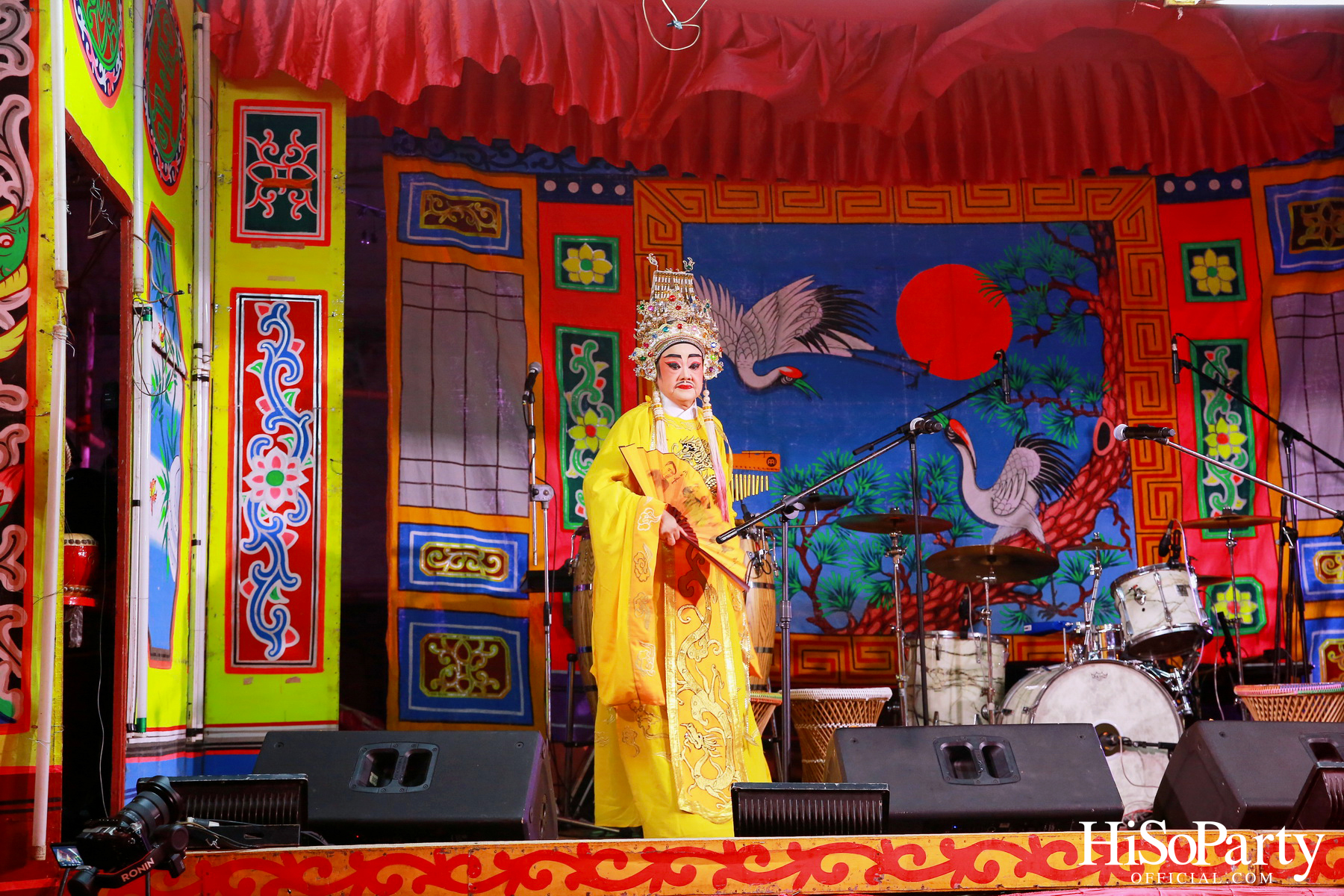 ISSUE จัดงานฉลองตรุษจีนไปกับ ‘ร่ำรวยตลอดปี’ RESORT 2024 COLLECTION 