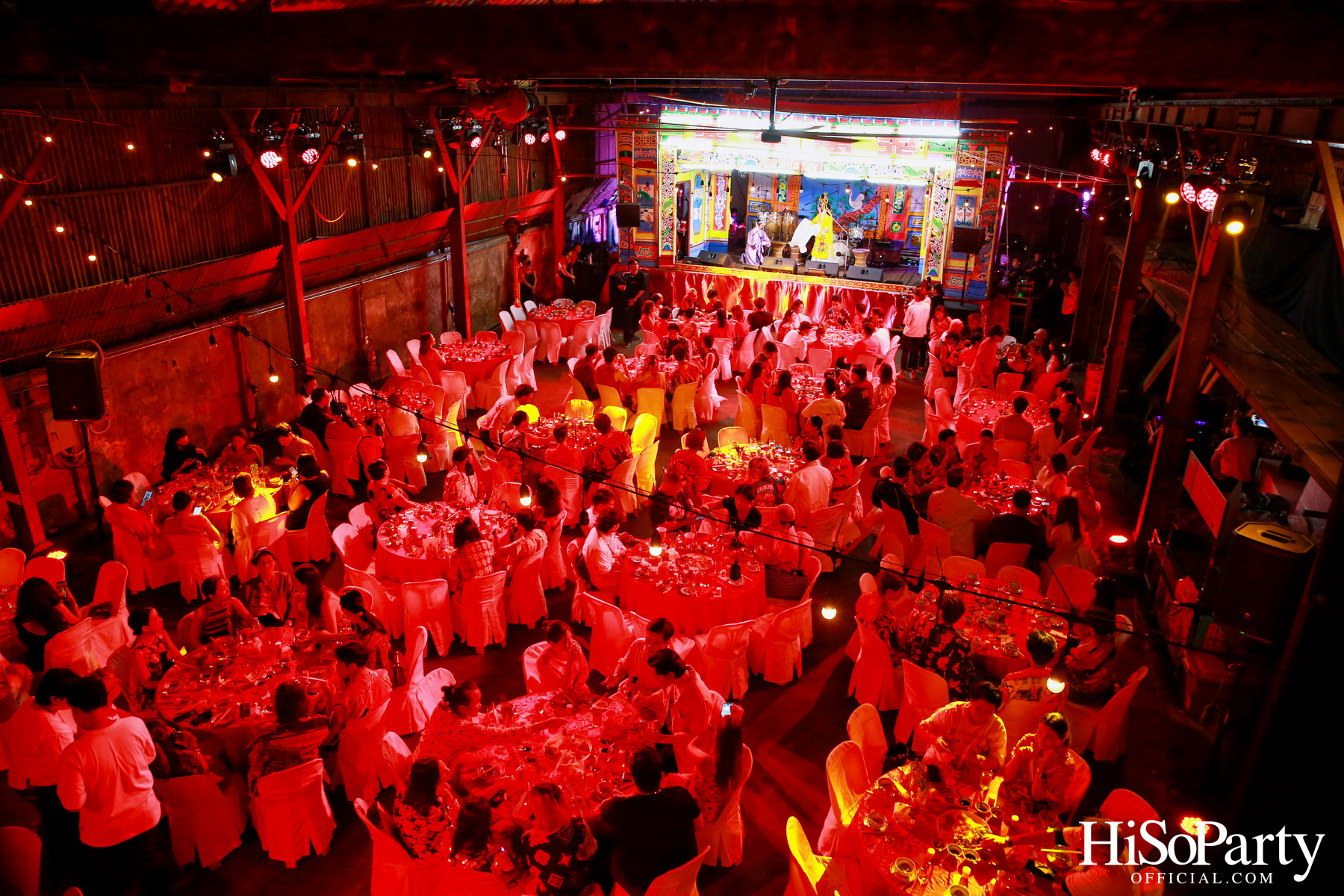 ISSUE จัดงานฉลองตรุษจีนไปกับ ‘ร่ำรวยตลอดปี’ RESORT 2024 COLLECTION 