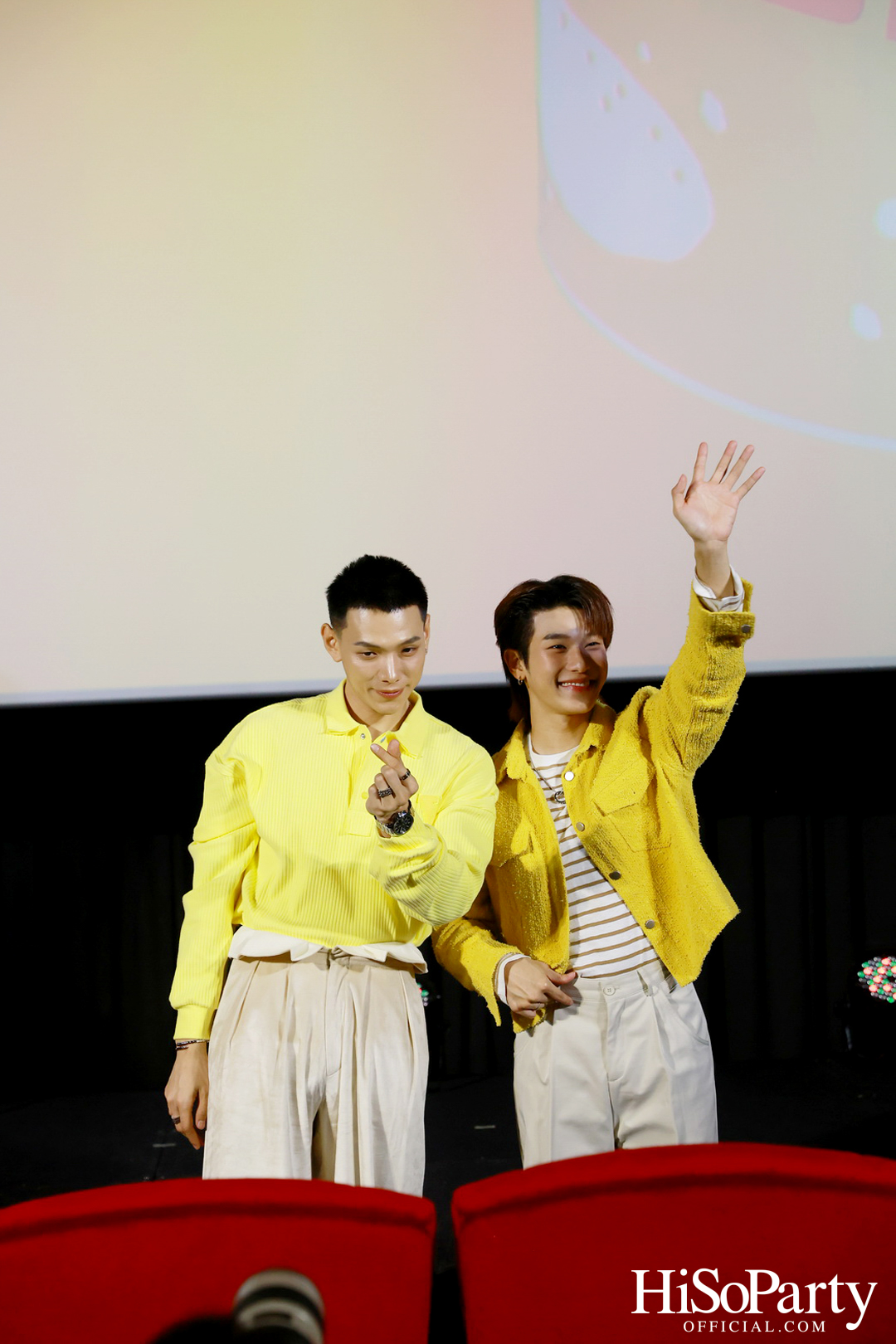 แมคโดนัลด์ เปิดตัวพรีเซ็นเตอร์แฟนไก่ทอดแมคตัวจริง ‘ต้าห์อู๋ x ออฟโรด’