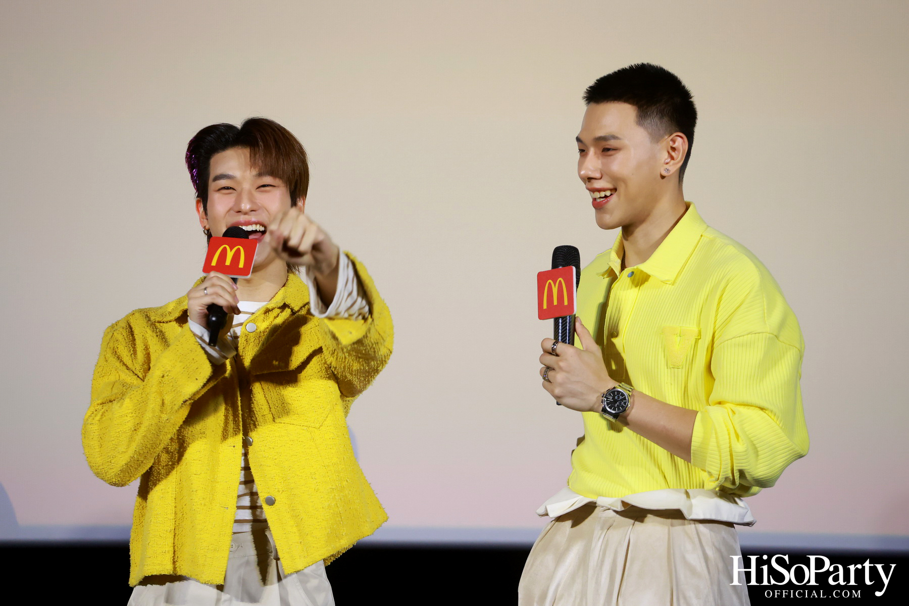 แมคโดนัลด์ เปิดตัวพรีเซ็นเตอร์แฟนไก่ทอดแมคตัวจริง ‘ต้าห์อู๋ x ออฟโรด’