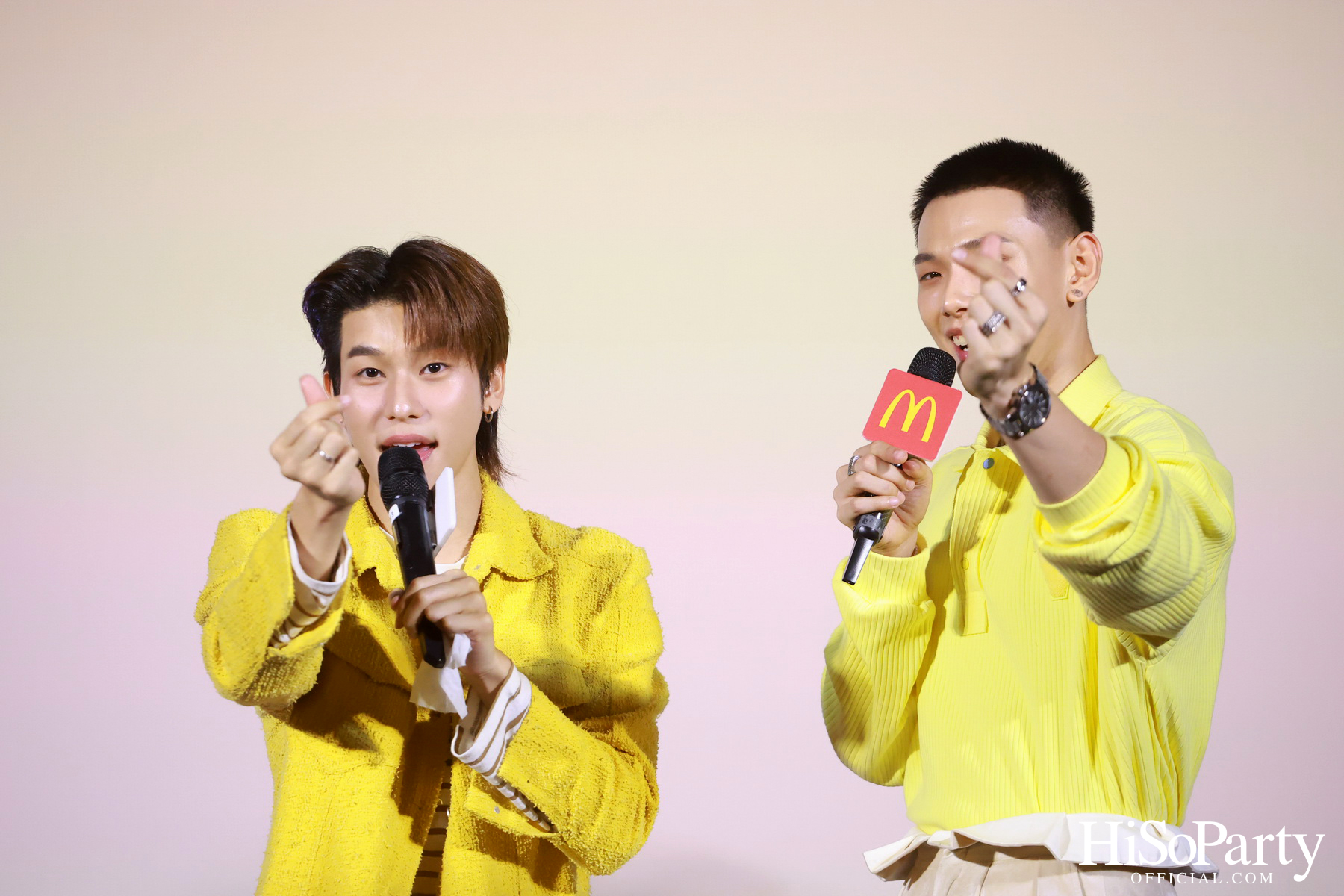 แมคโดนัลด์ เปิดตัวพรีเซ็นเตอร์แฟนไก่ทอดแมคตัวจริง ‘ต้าห์อู๋ x ออฟโรด’