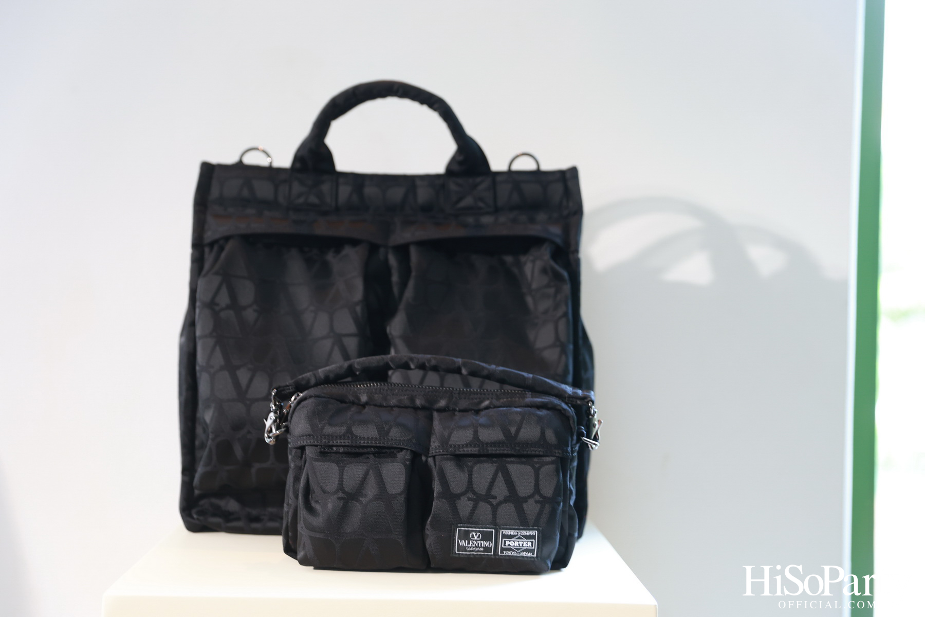 งาน Exclusive Preview of  ‘VALENTINO L'ECOLE COLLECTION’ The New Collection Spring/Summer 2024