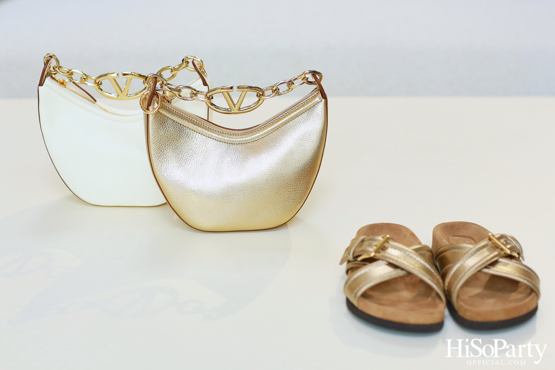 งาน Exclusive Preview of  ‘VALENTINO L'ECOLE COLLECTION’ The New Collection Spring/Summer 2024