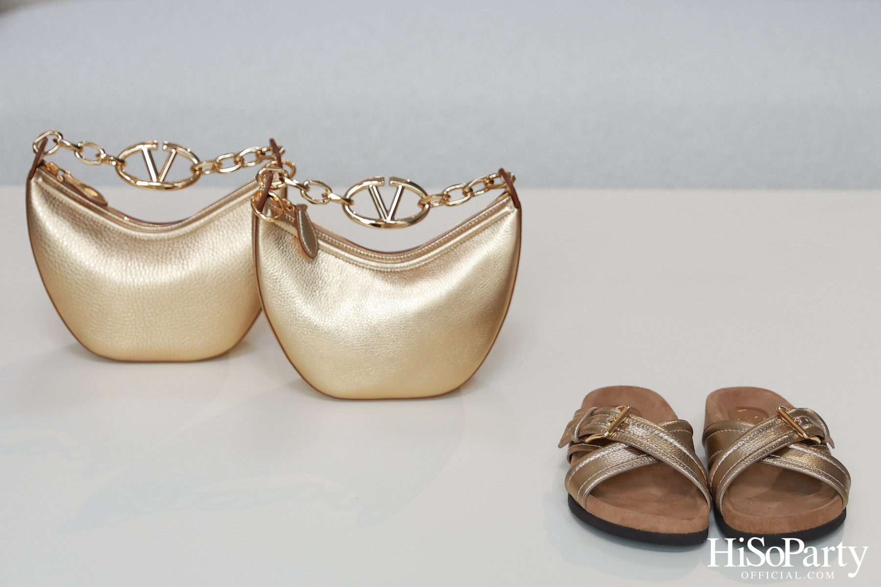 งาน Exclusive Preview of  ‘VALENTINO L'ECOLE COLLECTION’ The New Collection Spring/Summer 2024