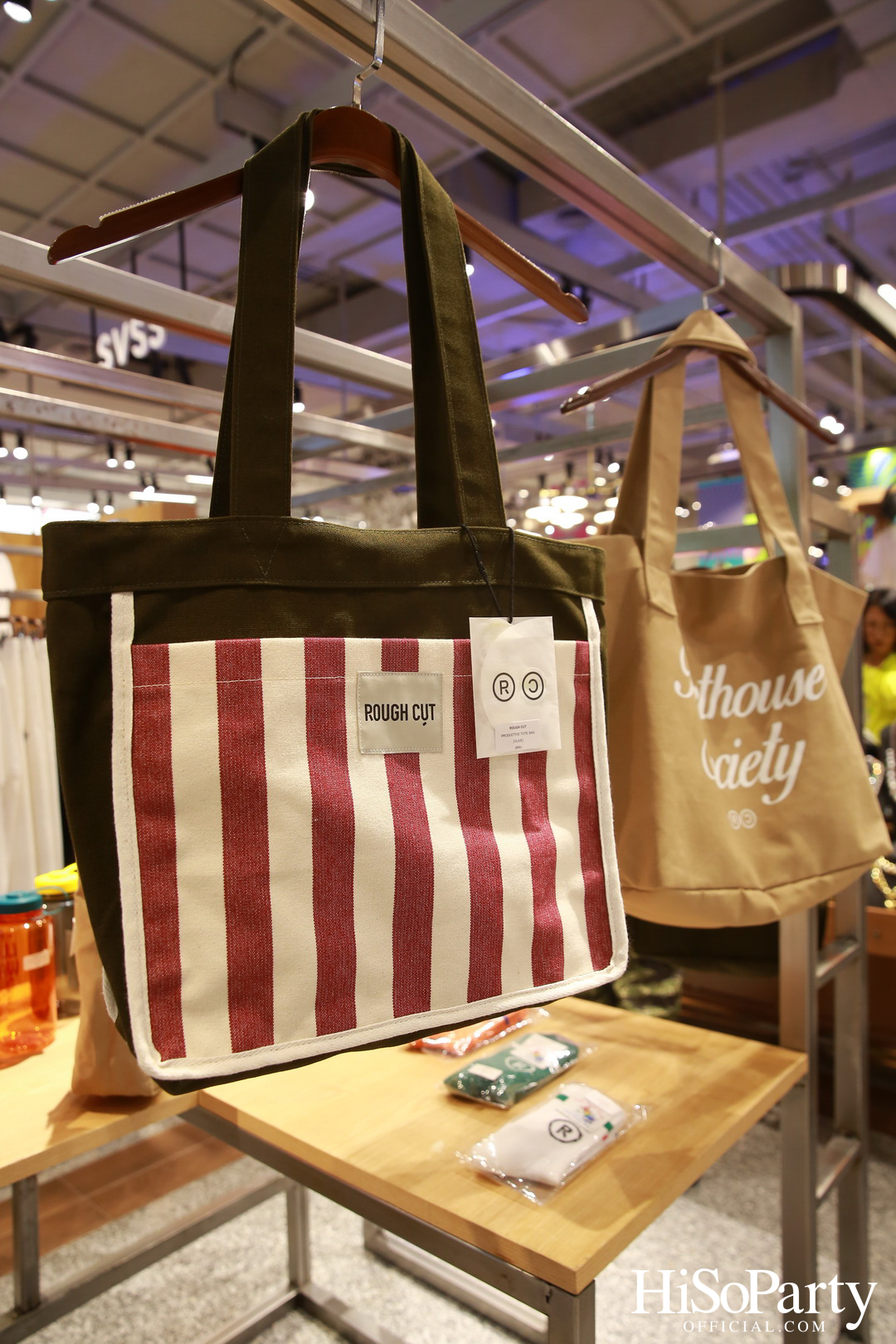 Comma And 1st Anniversary 