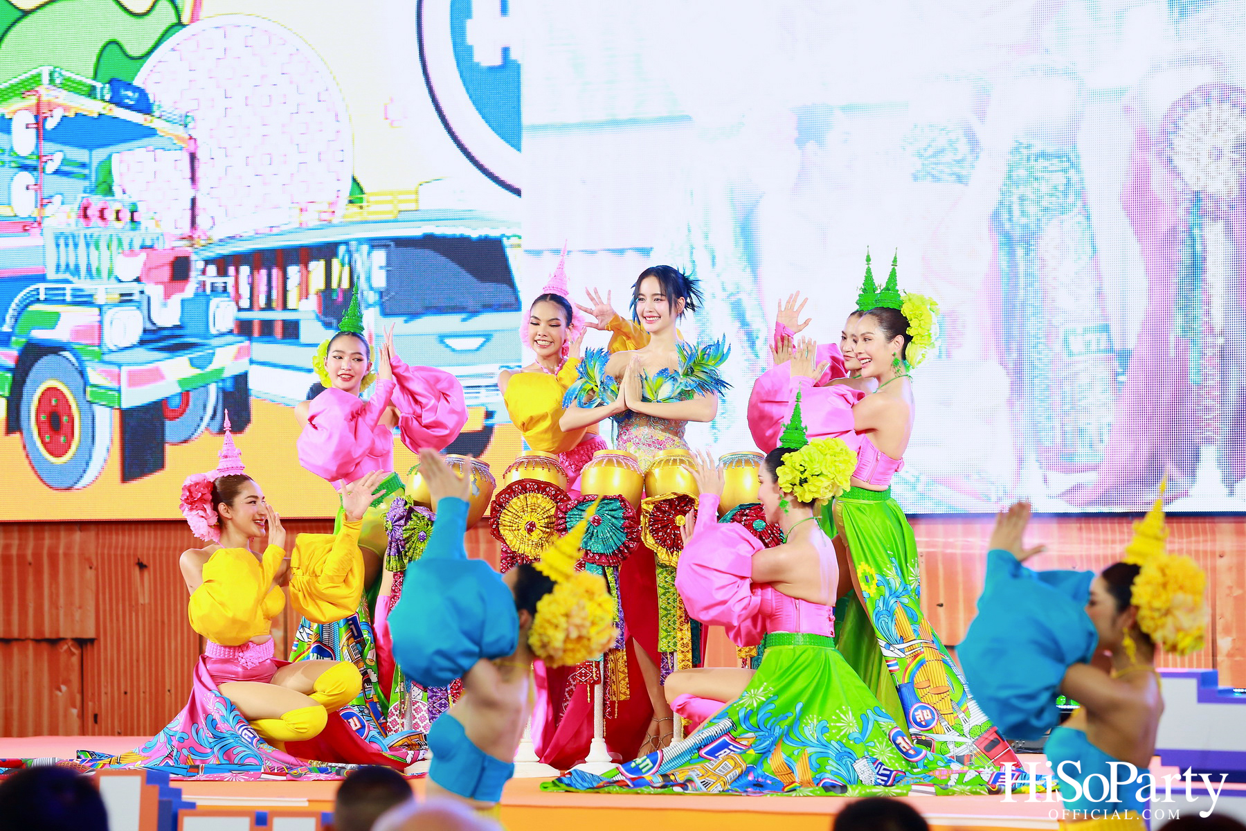 คิง เพาเวอร์ เปิดงาน ‘อภิมหาสงกรานต์รางน้ำ’ อย่างยิ่งใหญ่ พร้อมประกาศจัดเต็มกิจกรรมความบันเทิง วันนี้ - 16 เม.ย. นี้