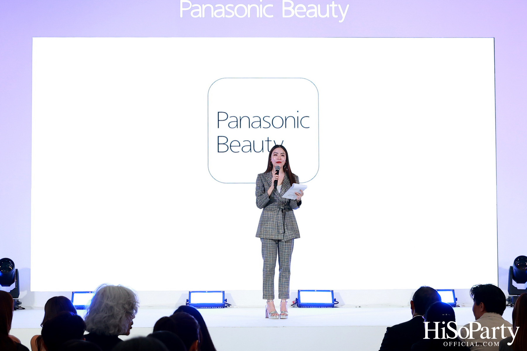 พานาโซนิค เปิดตัวไดร์เป่าผมใหม่ ‘นาโนแคร์ EH-NA0J’