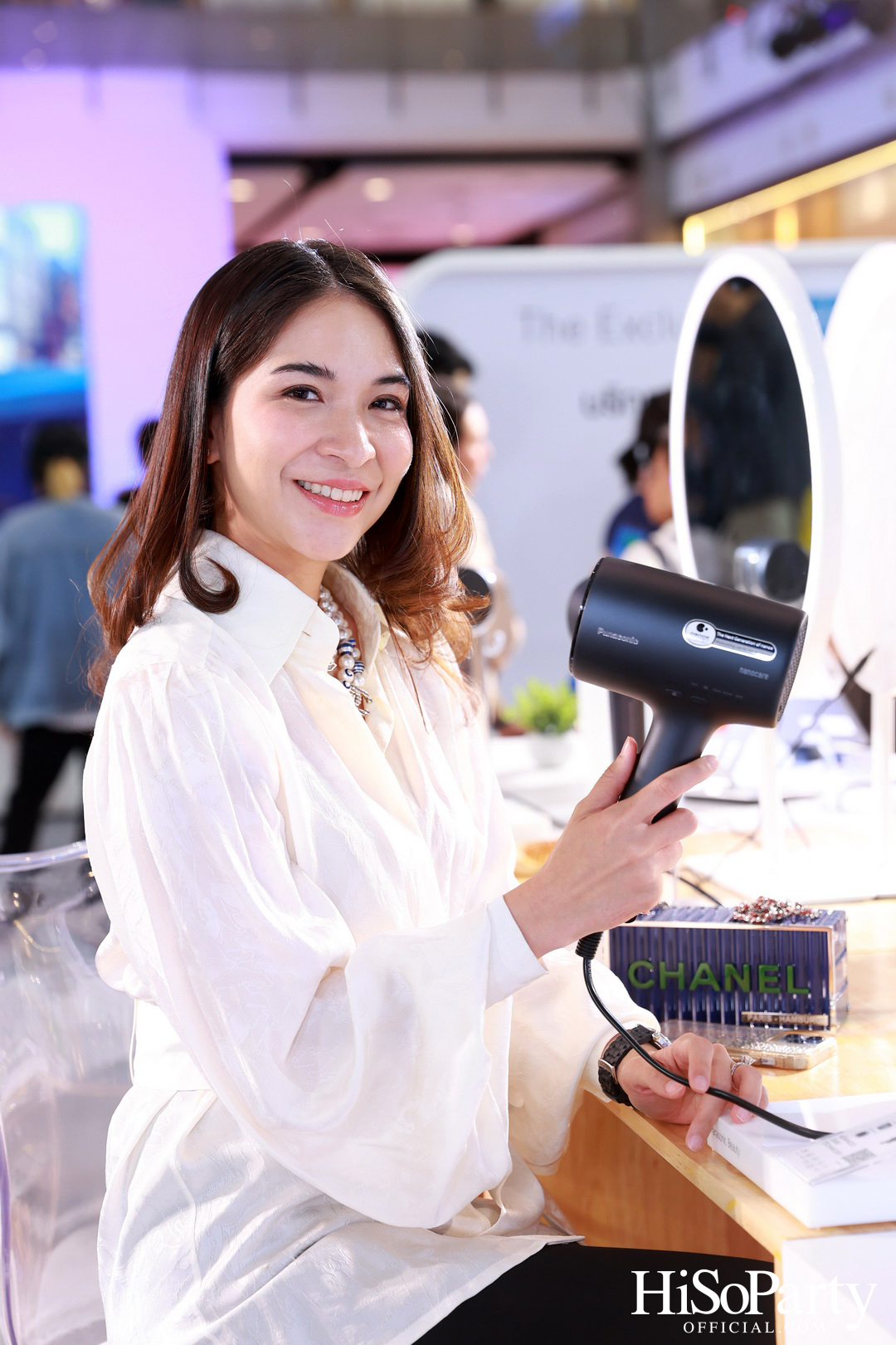 พานาโซนิค เปิดตัวไดร์เป่าผมใหม่ ‘นาโนแคร์ EH-NA0J’