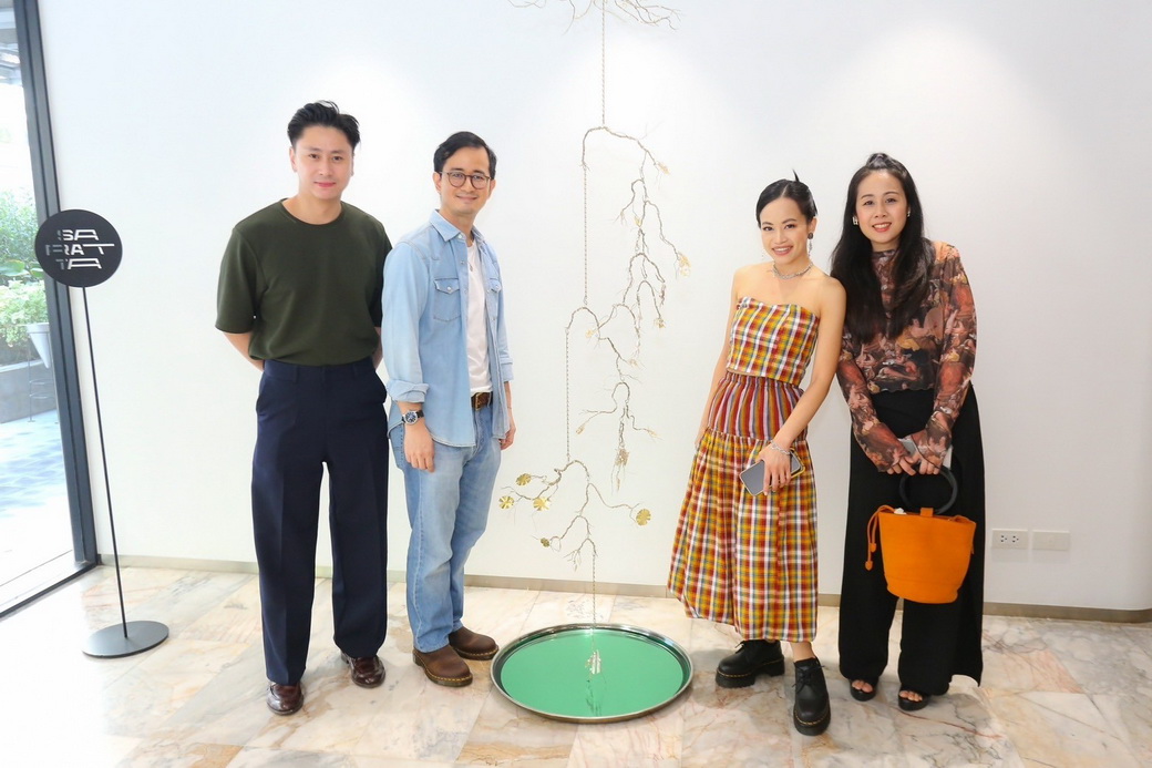 Middle M SOLO Exhibition