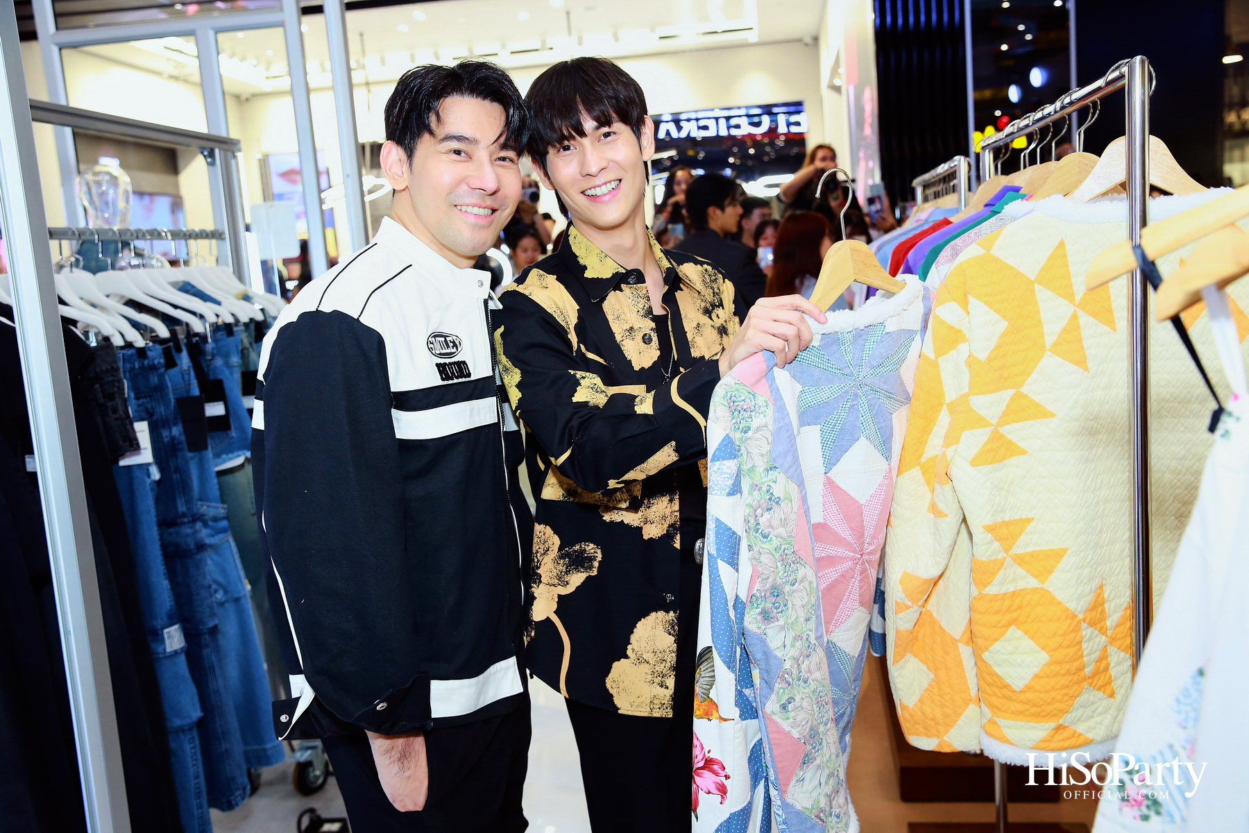 EM DISTRICT AMBER ARCADE