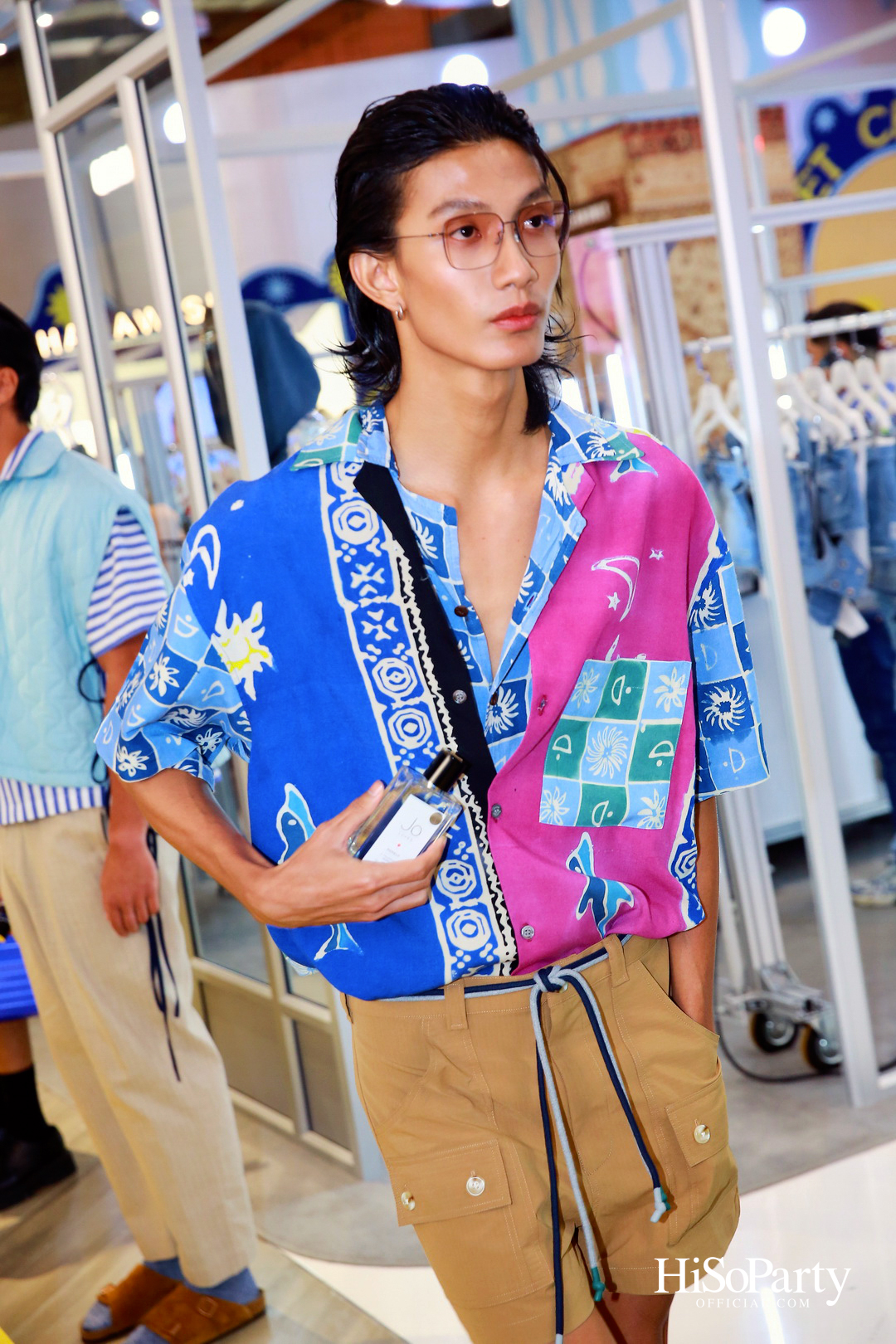 EM DISTRICT AMBER ARCADE