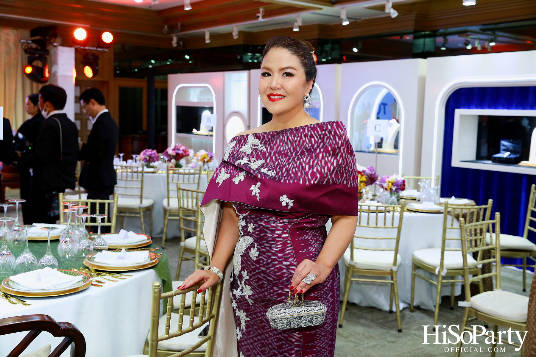 THE EXHIBITION OF CHILDREN PROJECT AND ACORN SIT-DOWN DINNER FOR DONATION