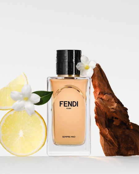 FENDI เผยโฉมคอลเลกชั่นน้ำหอมเต็มรูปแบบเป็นครั้งแรกในประวัติศาสตร์ กับ FENDI FRAGRANCES