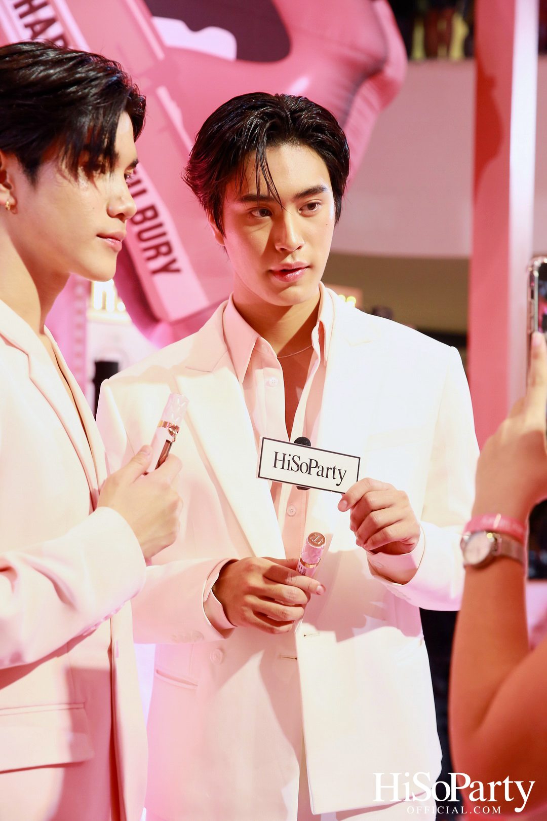 CHARLOTTE TILBURY จัดงาน PILLOW TALK BIG LIP PLUMPGASM 2024 พร้อมเปิดตัวสาขาใหม่ที่ใหญ่ที่สุดใน SOUTHEAST ASIA ณ เซ็นทรัลเวิลด์