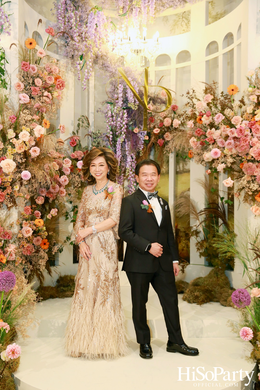 งานฉลองมงคลสมรสระหว่าง ธนพร เตชะวรบท และ วีรเดช ส่งทวีผล