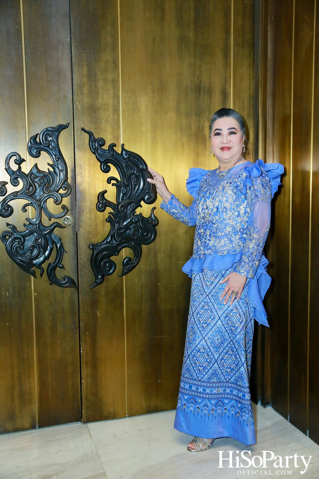 งานฉลองมงคลสมรสระหว่าง ธนพร เตชะวรบท และ วีรเดช ส่งทวีผล