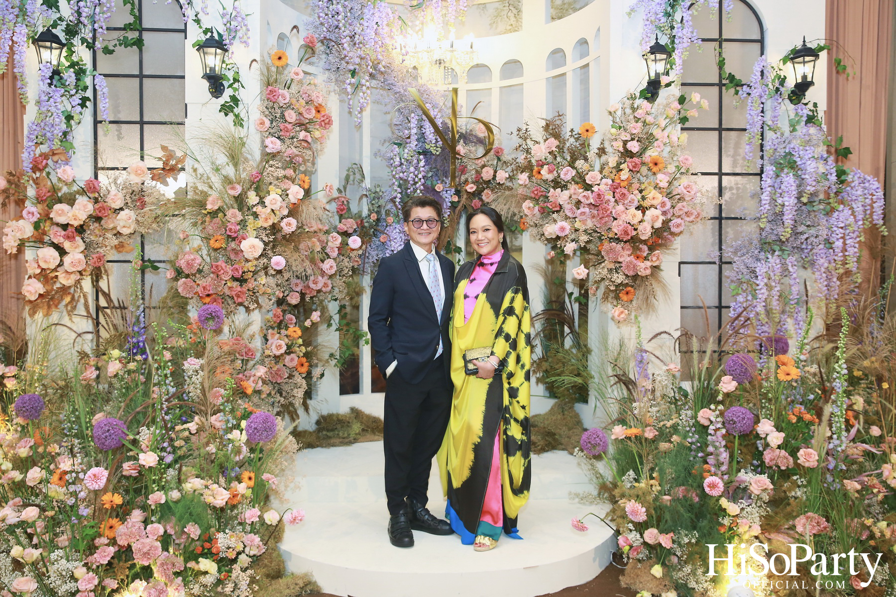 งานฉลองมงคลสมรสระหว่าง ธนพร เตชะวรบท และ วีรเดช ส่งทวีผล