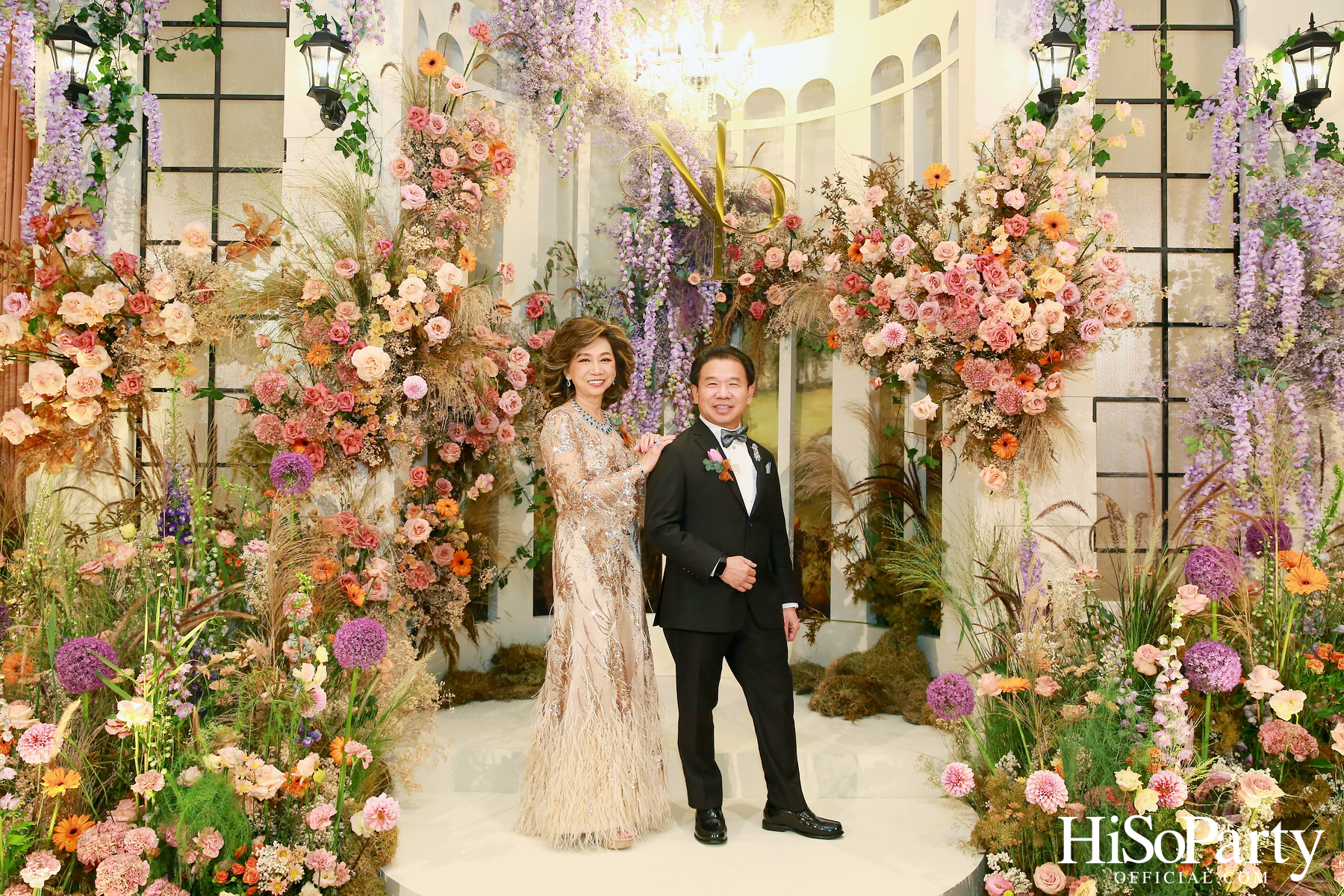 งานฉลองมงคลสมรสระหว่าง ธนพร เตชะวรบท และ วีรเดช ส่งทวีผล