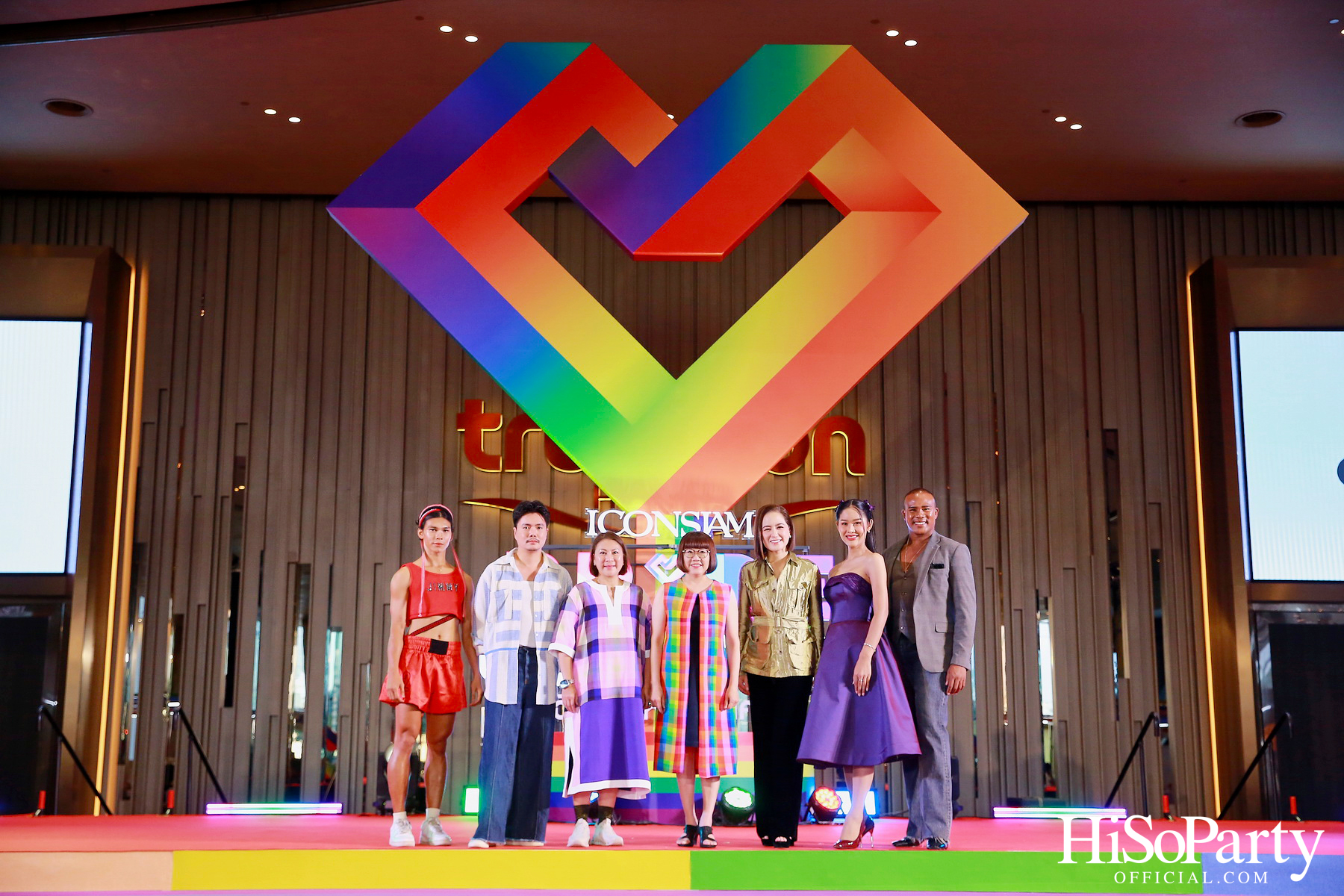 ICONSIAM Pride Out Loud เฉิดฉายหัวใจภาคภูมิ