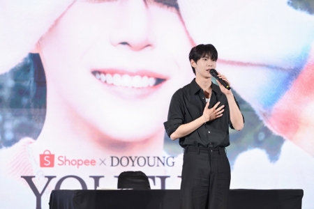 Shopee x DOYOUNG ‘YOUTH’ FANSIGN & EVENT กิจกรรมแฟนไซน์และมีตแอนด์กรี๊ดสุดเอ็กซ์คลูซีฟ โดย เอสเอ็ม ทรู และ ช้อปปี้