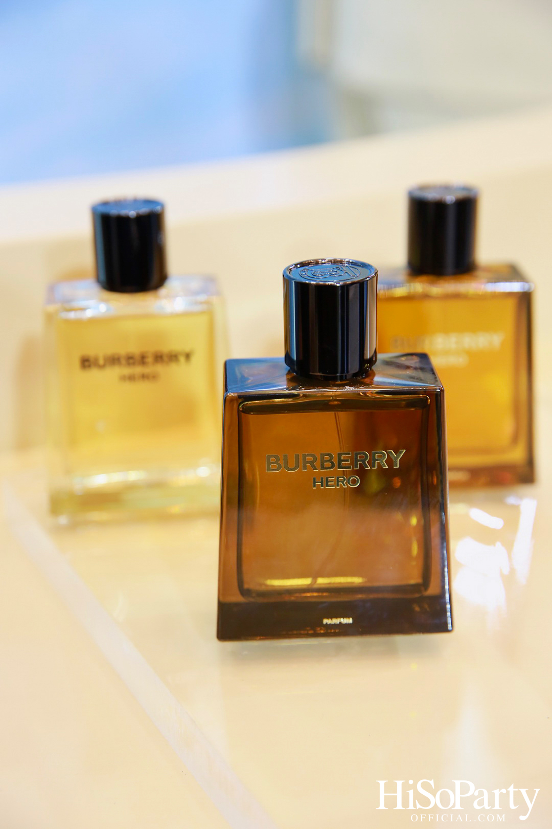 COTY THAILAND เปิดตัว BURBERRY BEAUTY POP UP ใจกลางสยามพารากอน 