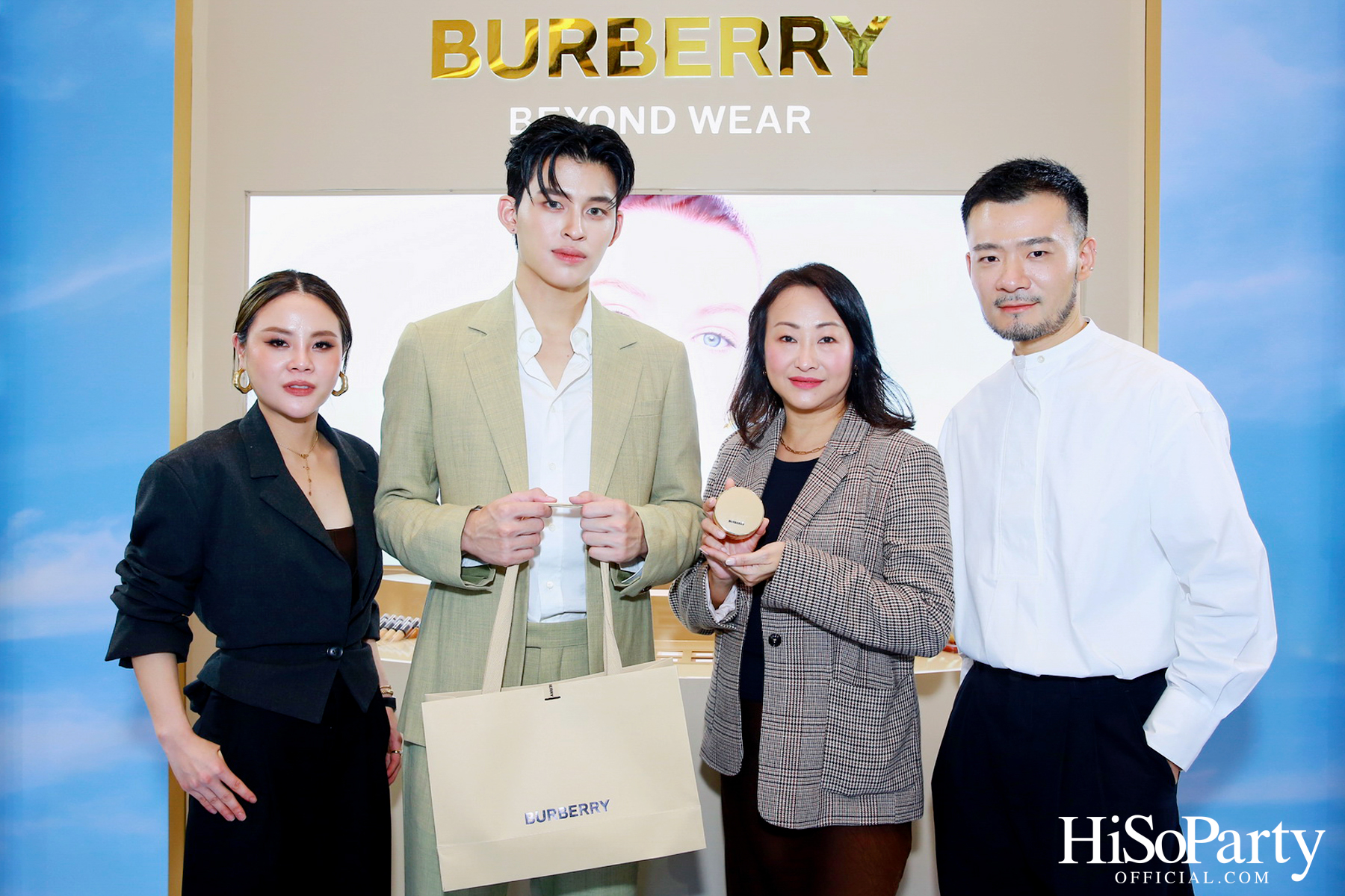 COTY THAILAND เปิดตัว BURBERRY BEAUTY POP UP ใจกลางสยามพารากอน 