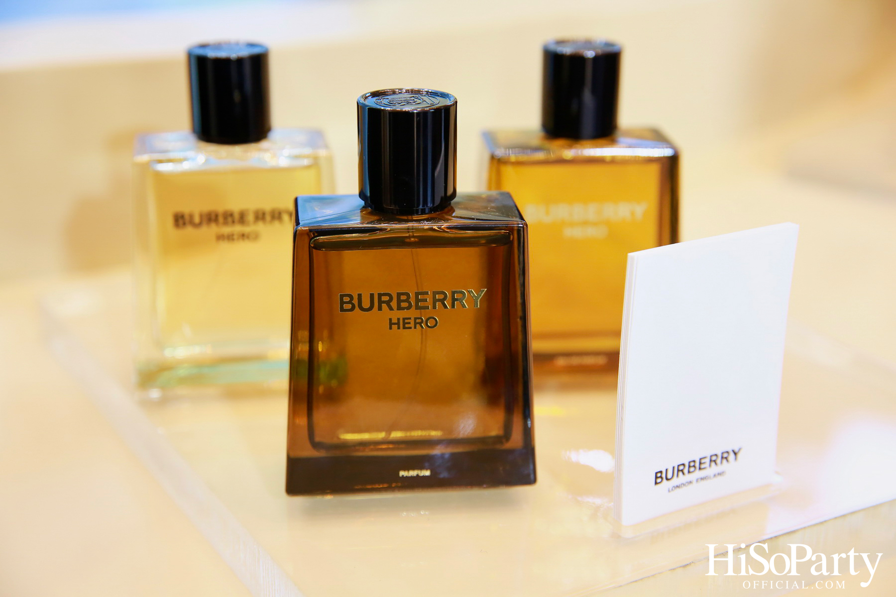 COTY THAILAND เปิดตัว BURBERRY BEAUTY POP UP ใจกลางสยามพารากอน 