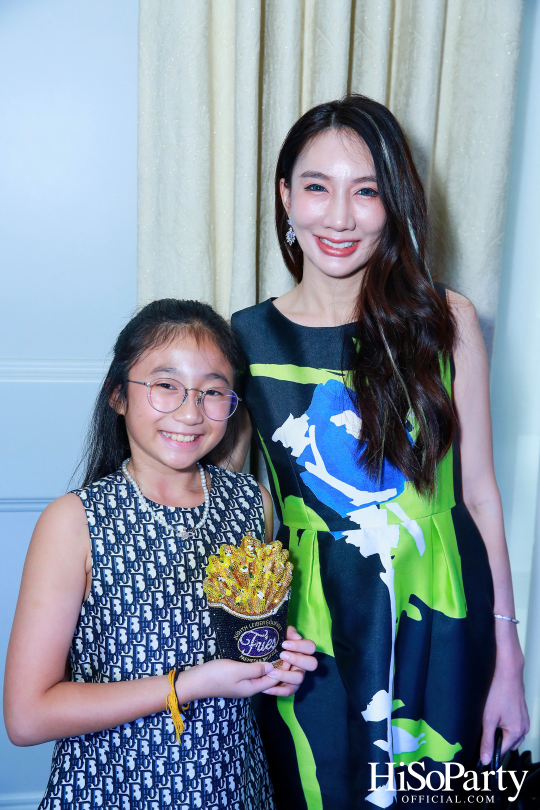 Exclusive Preview Judith Leiber New Collection & Beauty Gems ‘Bee 's Collection’