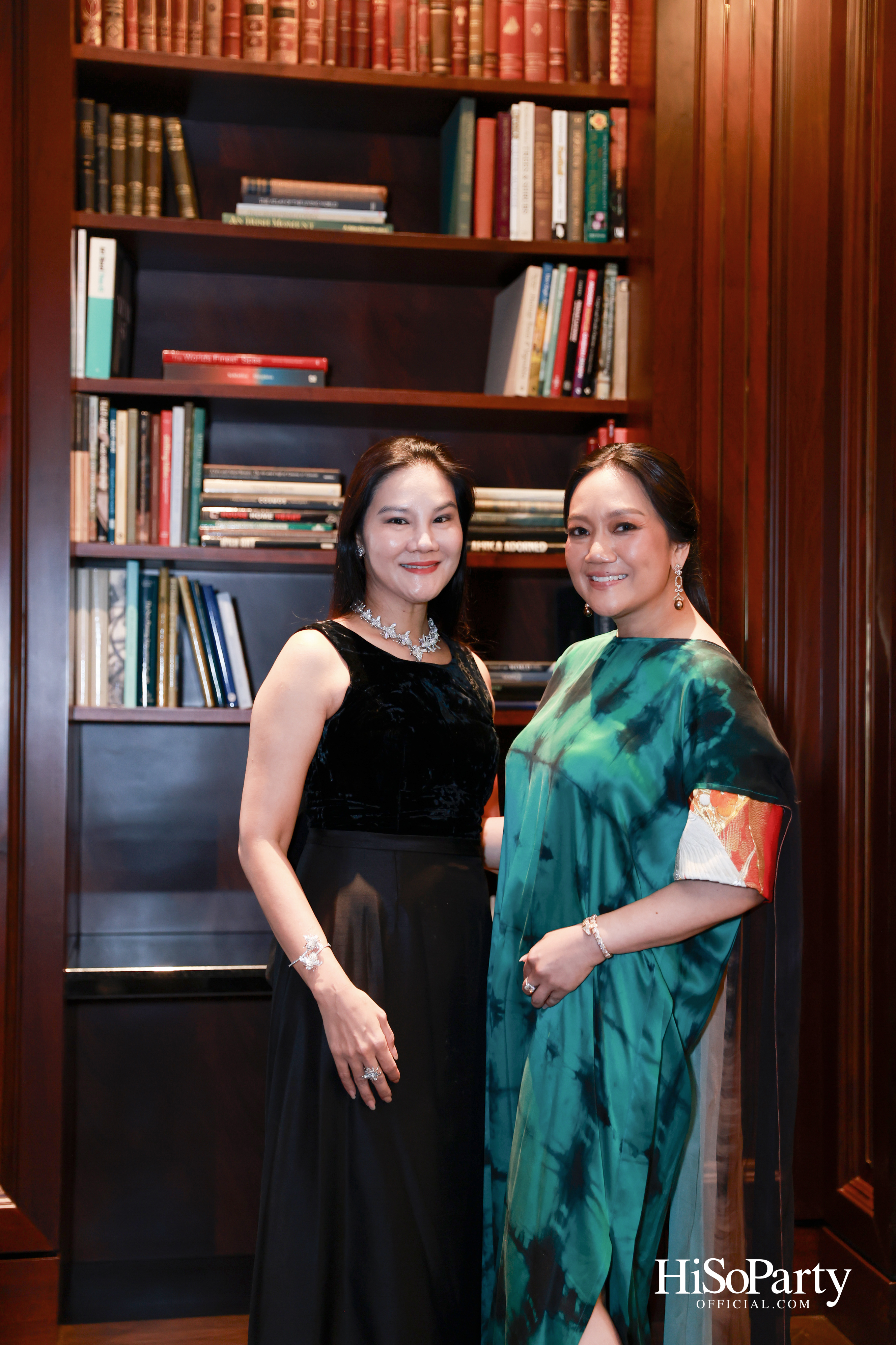 Exclusive Preview Judith Leiber New Collection & Beauty Gems ‘Bee 's Collection’