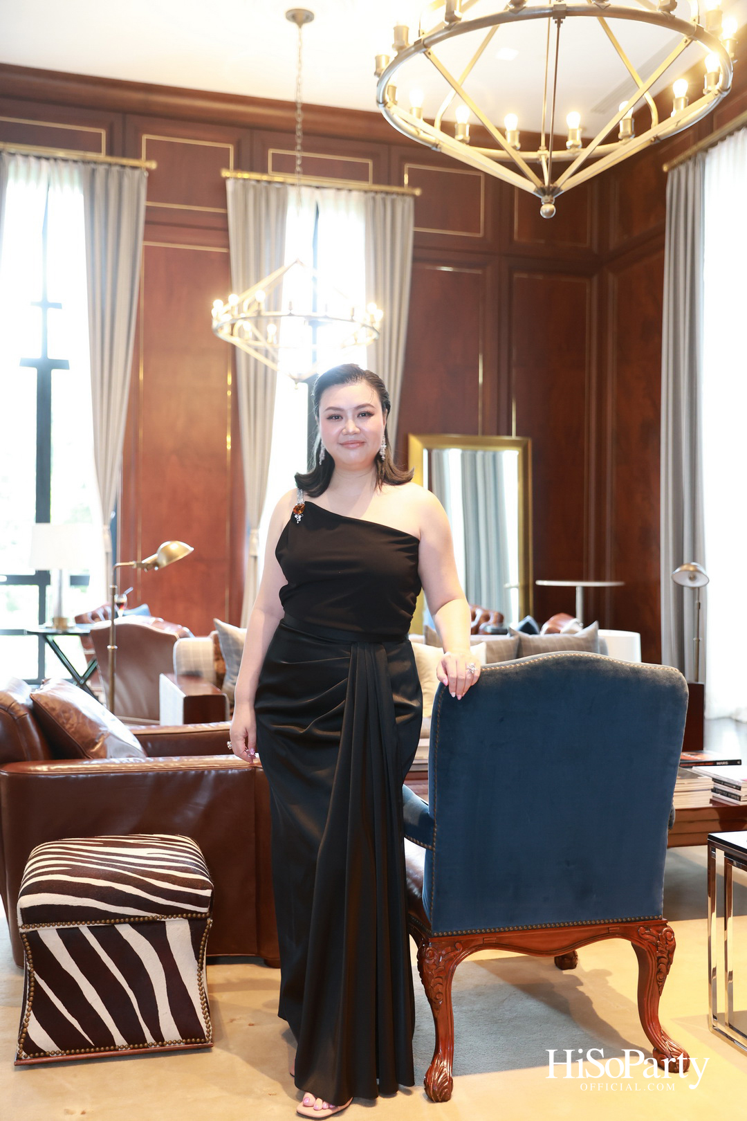 Exclusive Preview Judith Leiber New Collection & Beauty Gems ‘Bee 's Collection’