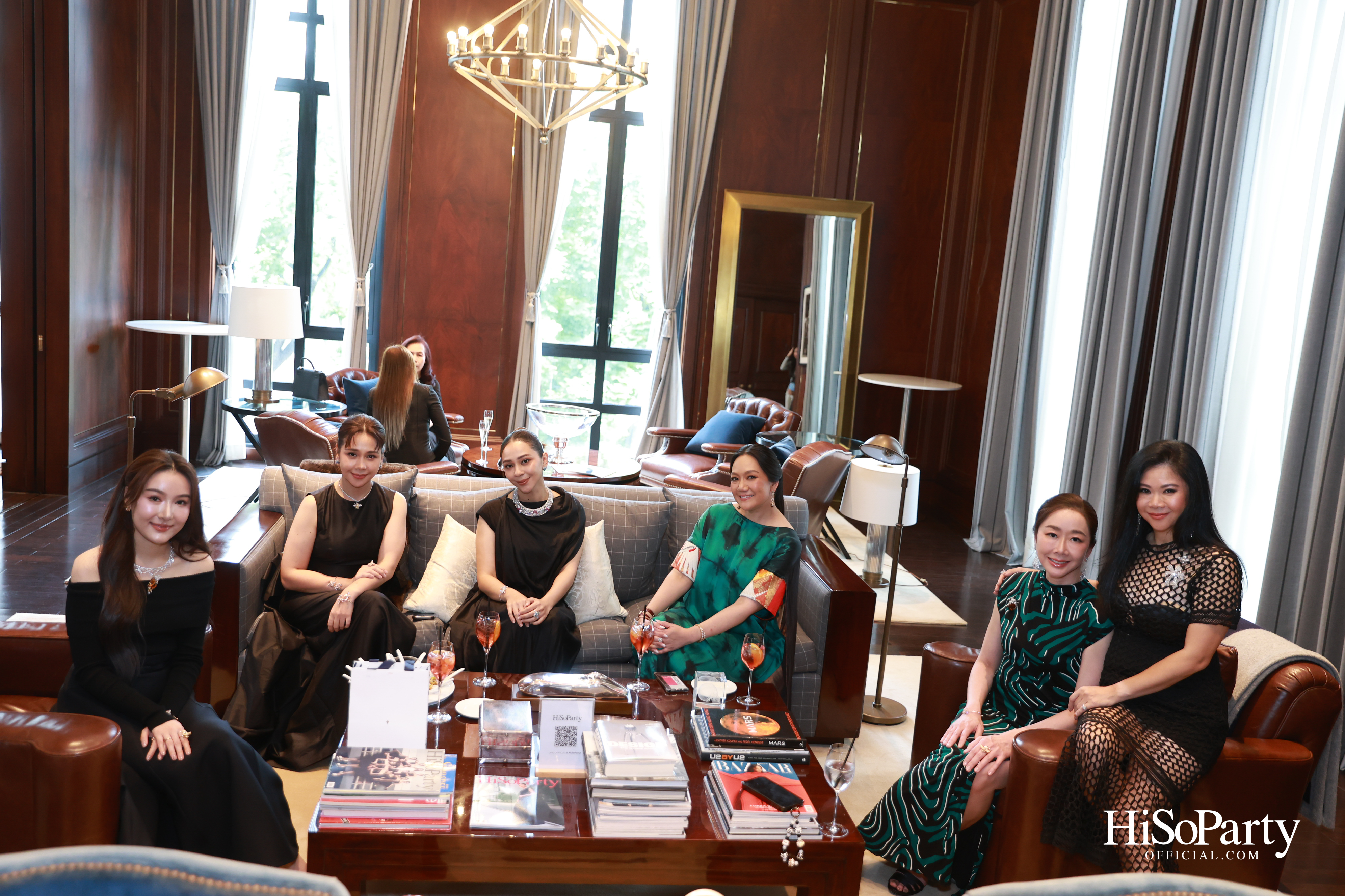 Exclusive Preview Judith Leiber New Collection & Beauty Gems ‘Bee 's Collection’