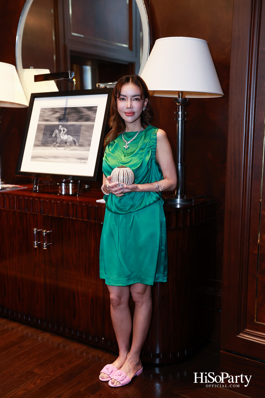 Exclusive Preview Judith Leiber New Collection & Beauty Gems ‘Bee 's Collection’