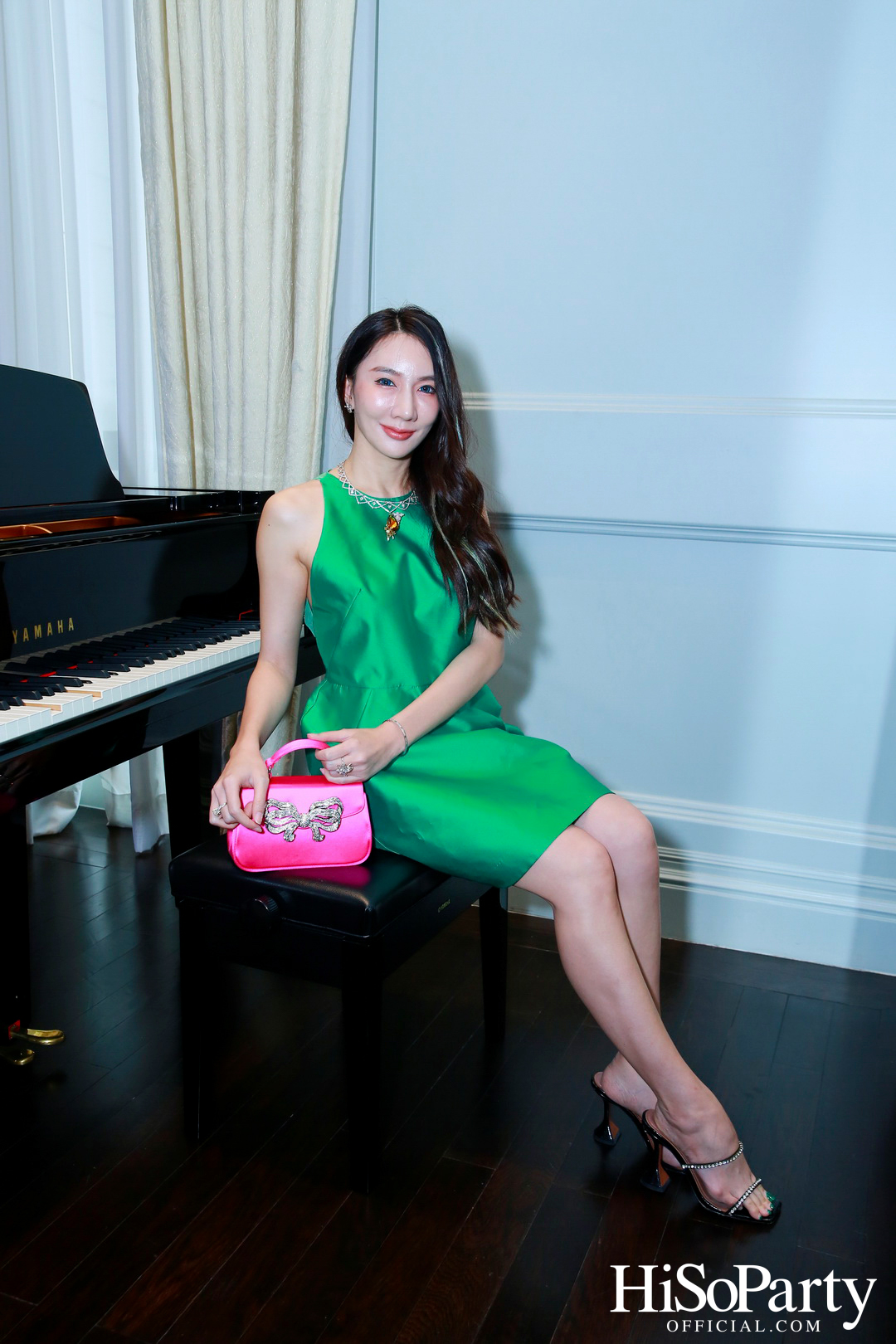 Exclusive Preview Judith Leiber New Collection & Beauty Gems ‘Bee 's Collection’