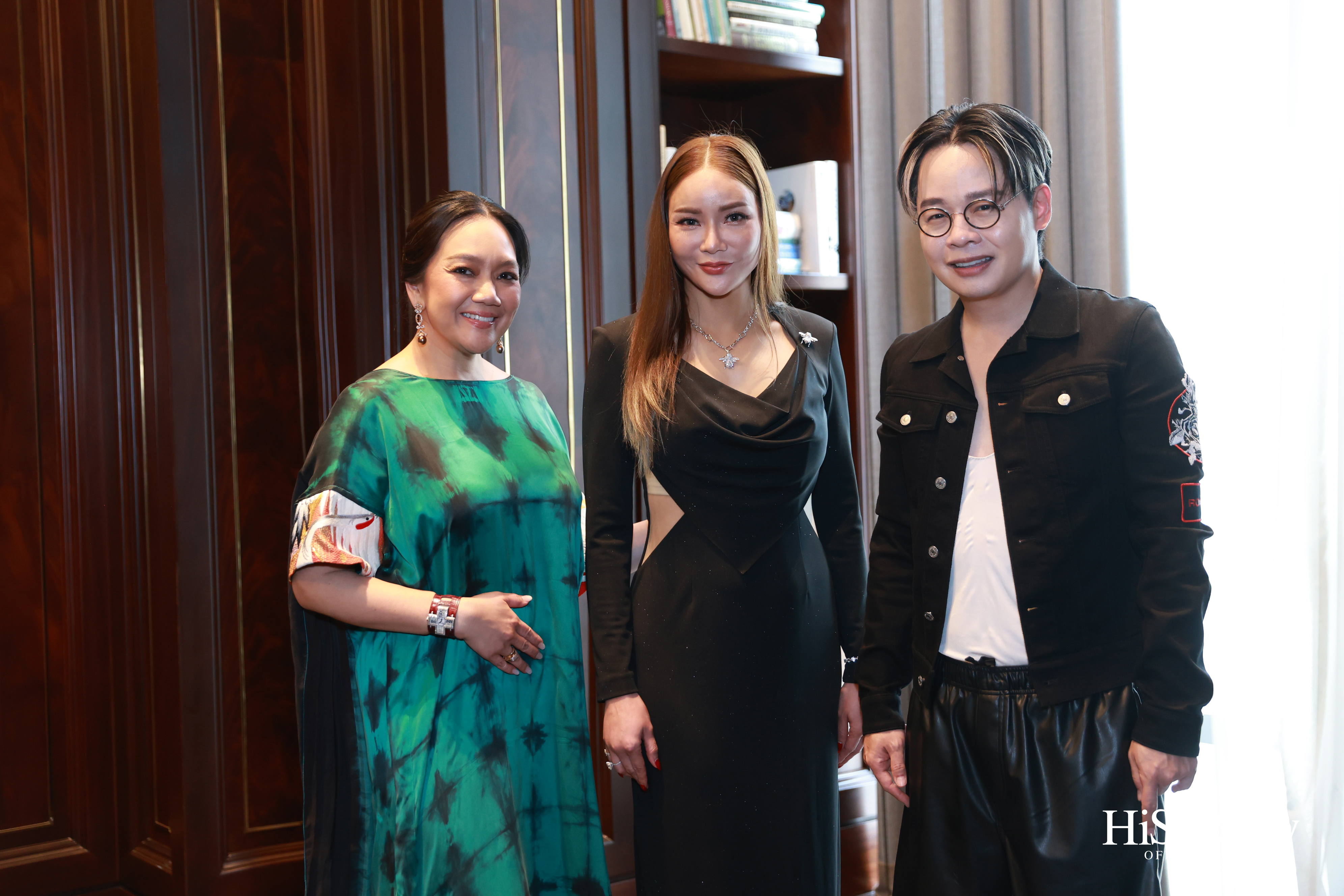 Exclusive Preview Judith Leiber New Collection & Beauty Gems ‘Bee 's Collection’